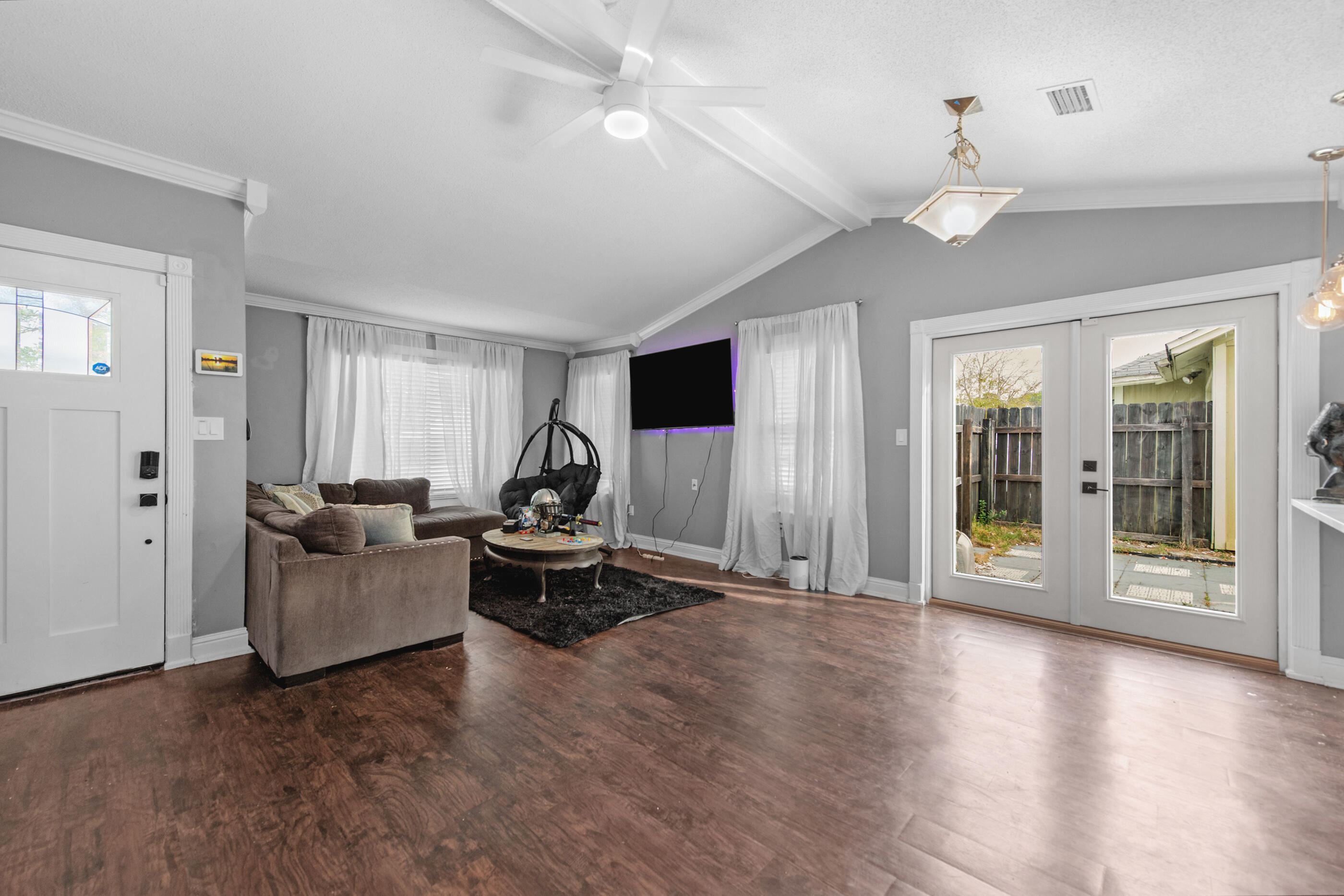 HIDDEN TRAILS PH 1 - Residential