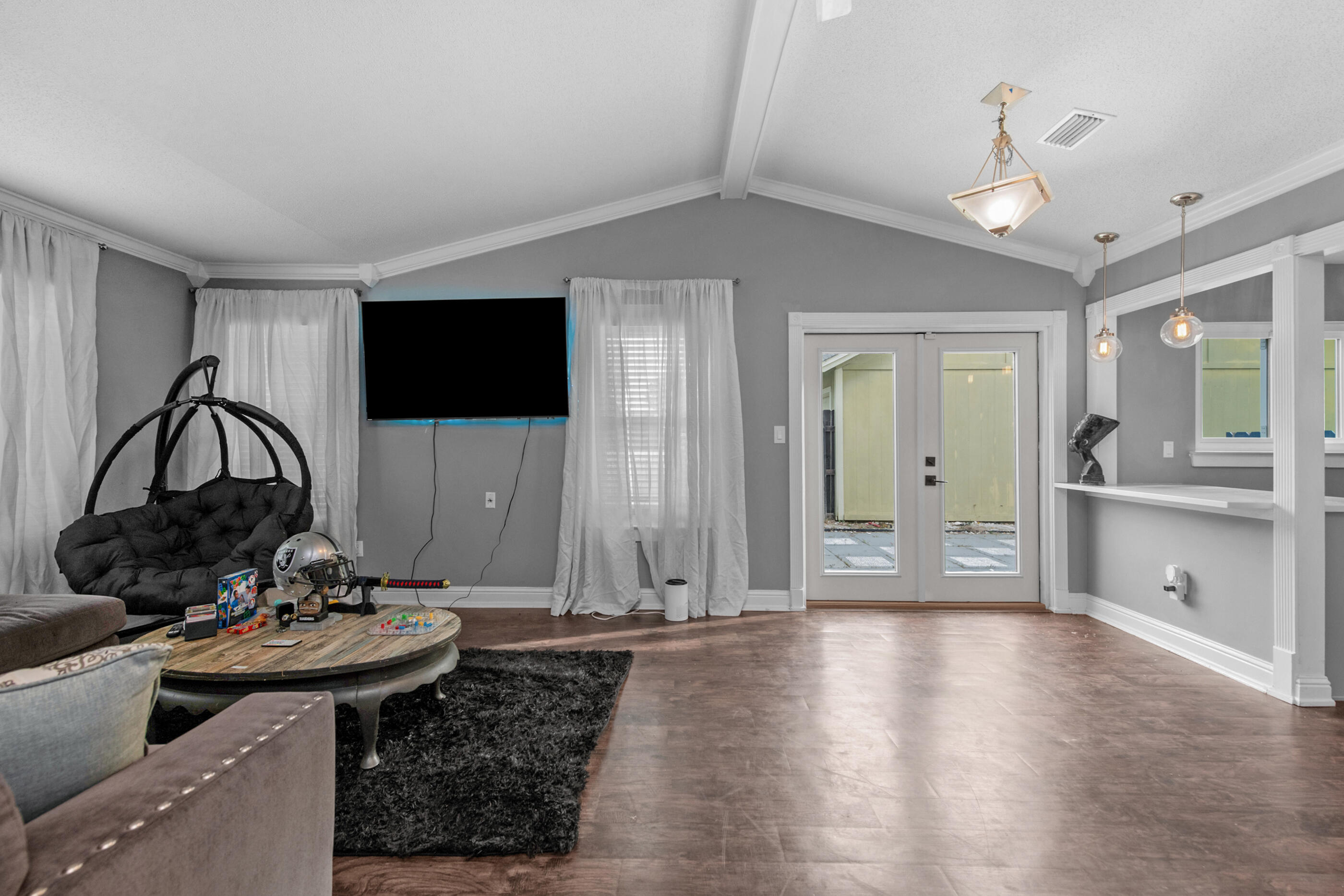 HIDDEN TRAILS PH 1 - Residential