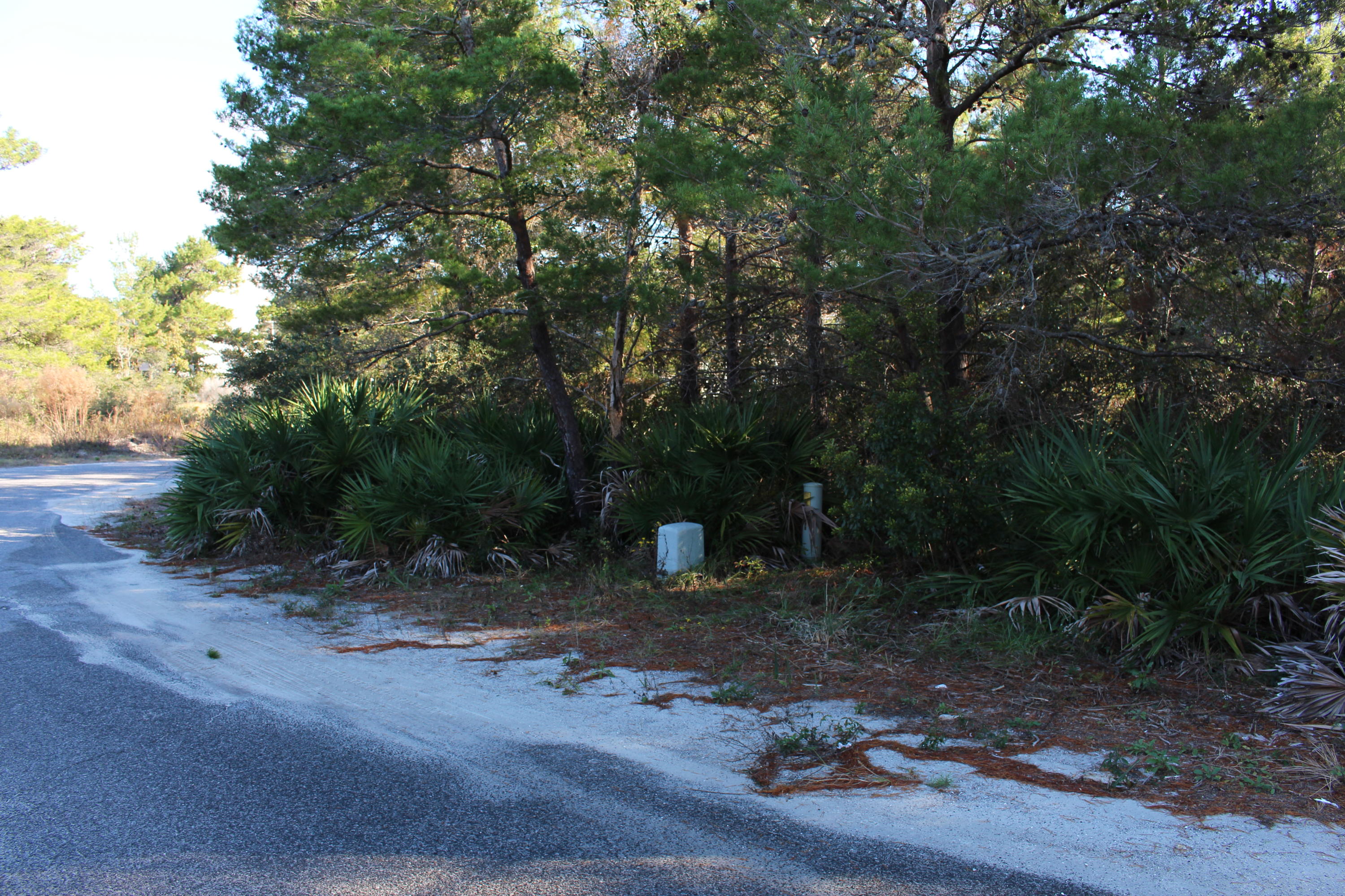 BLUE GULF RESORT - Land