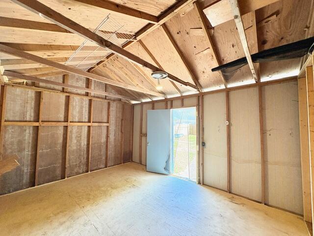 TOWER ACRES - Residential Lease