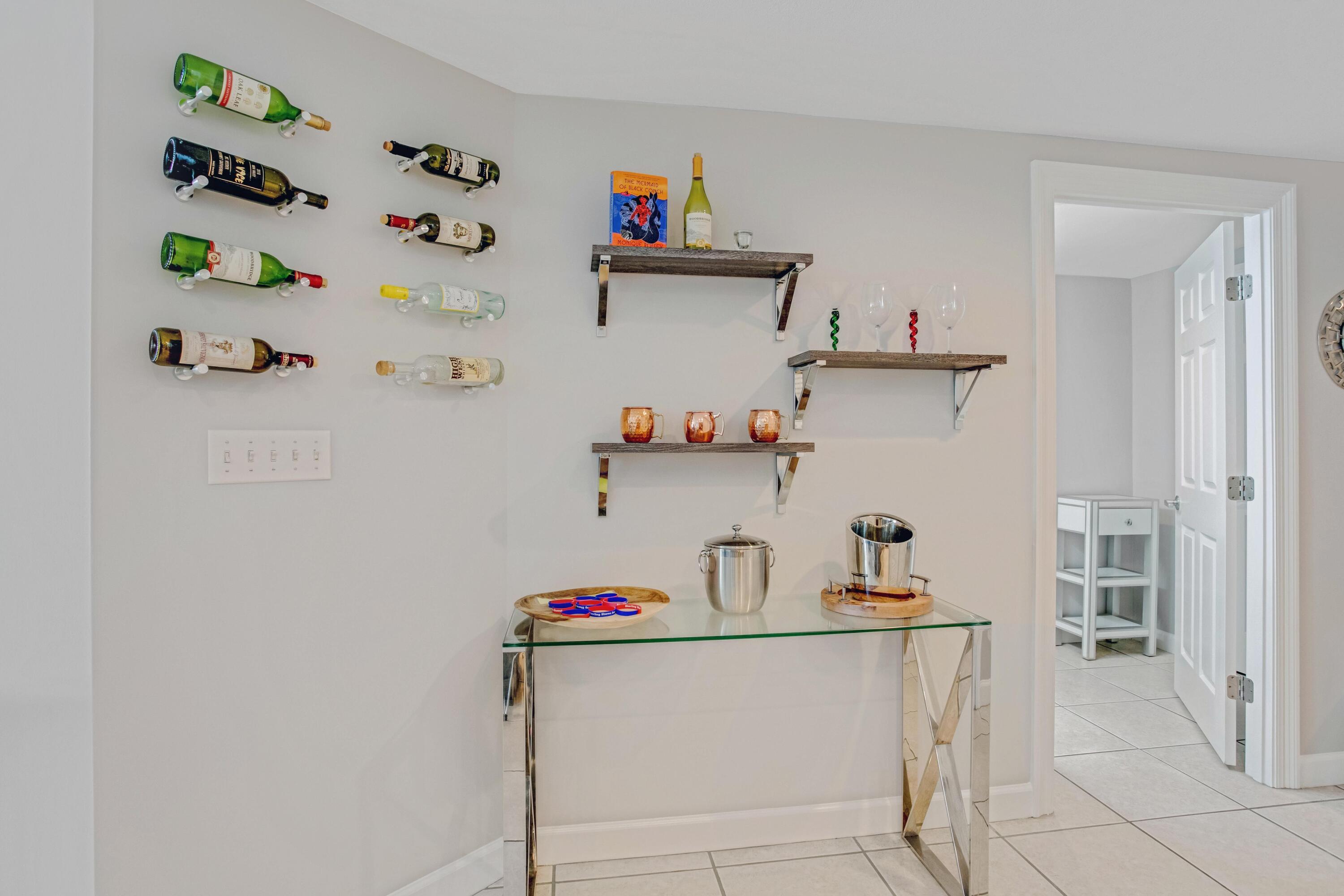 STERLING SHORES - Residential