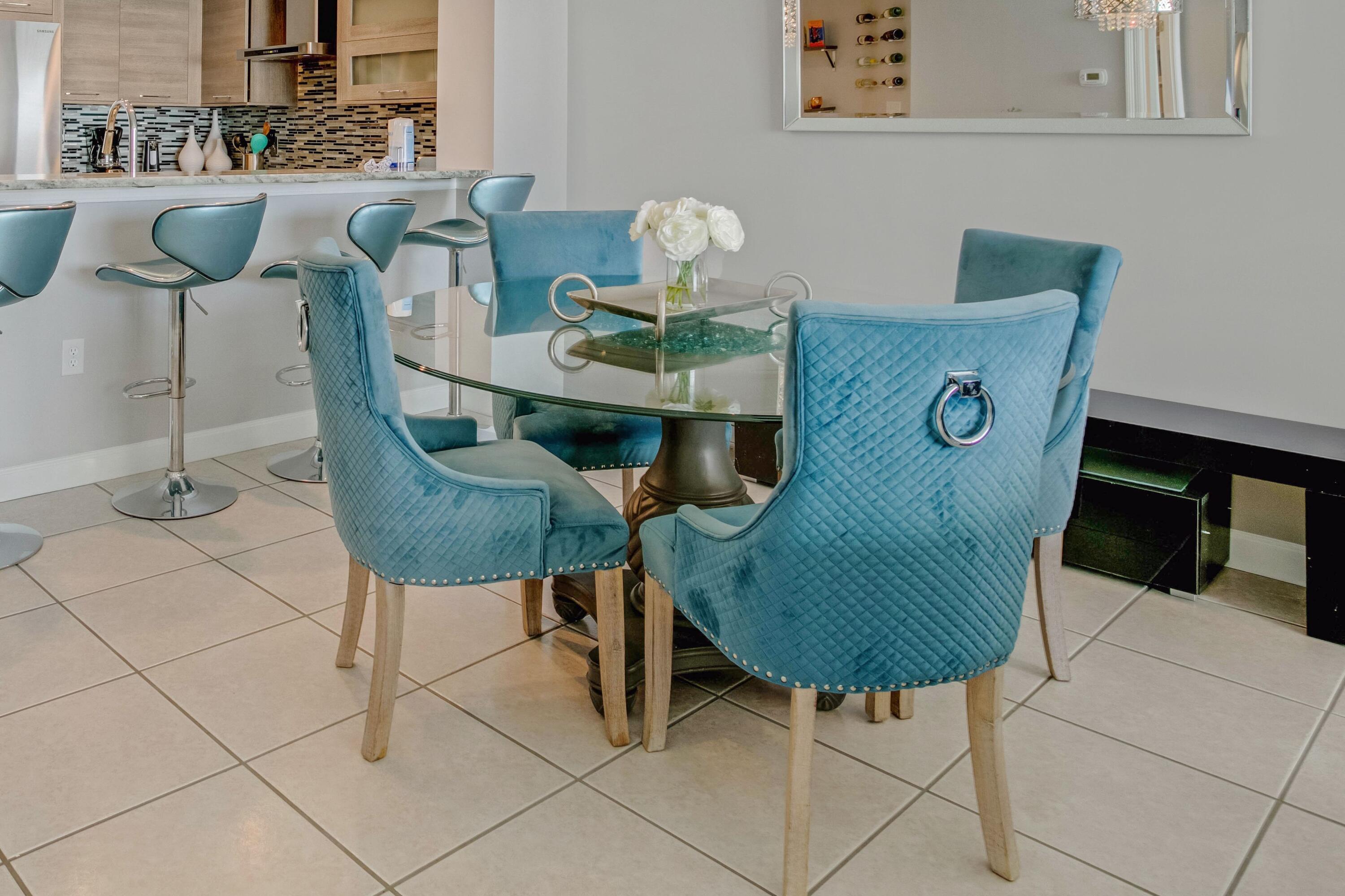 STERLING SHORES - Residential