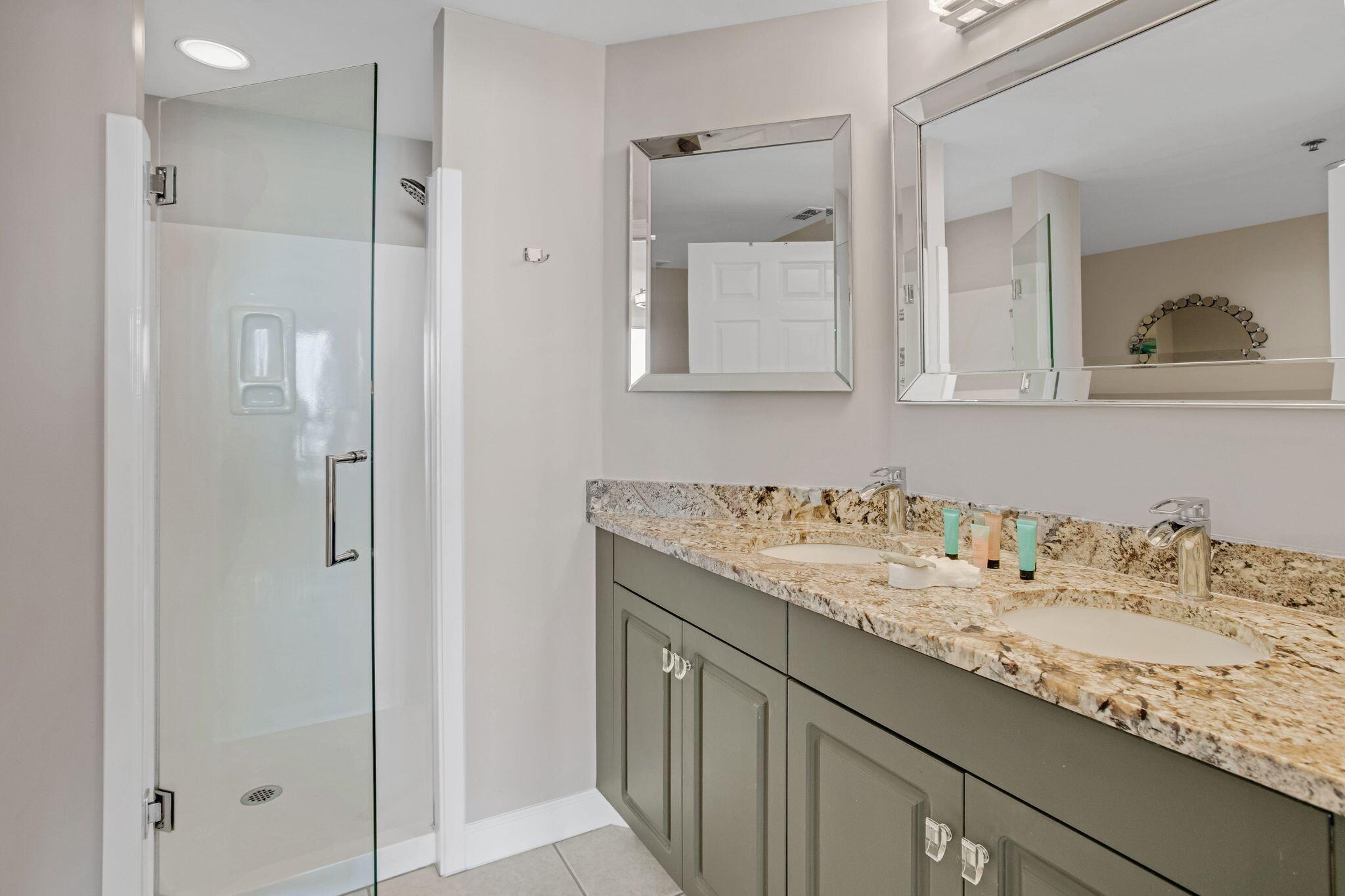 STERLING SHORES - Residential