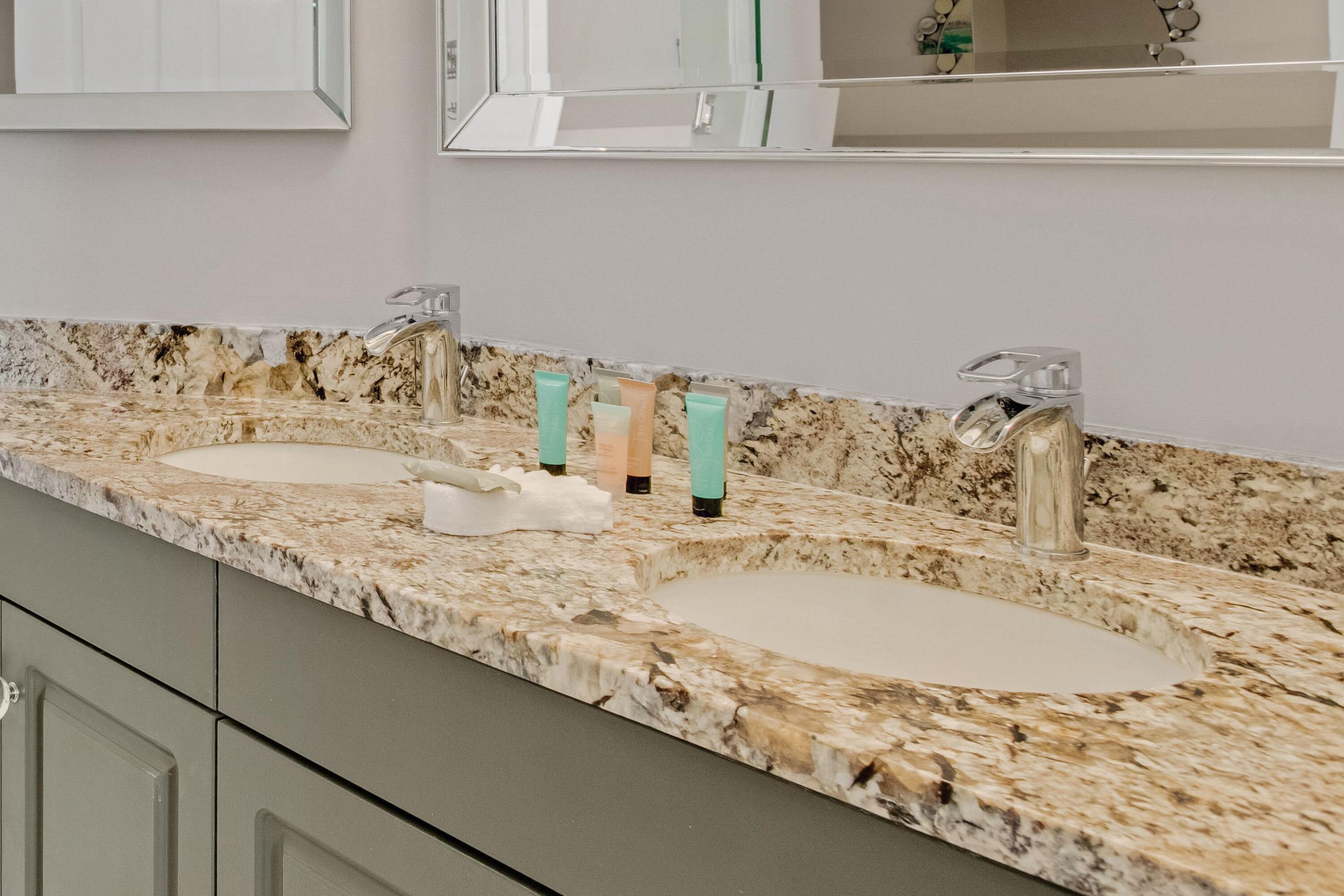 STERLING SHORES - Residential
