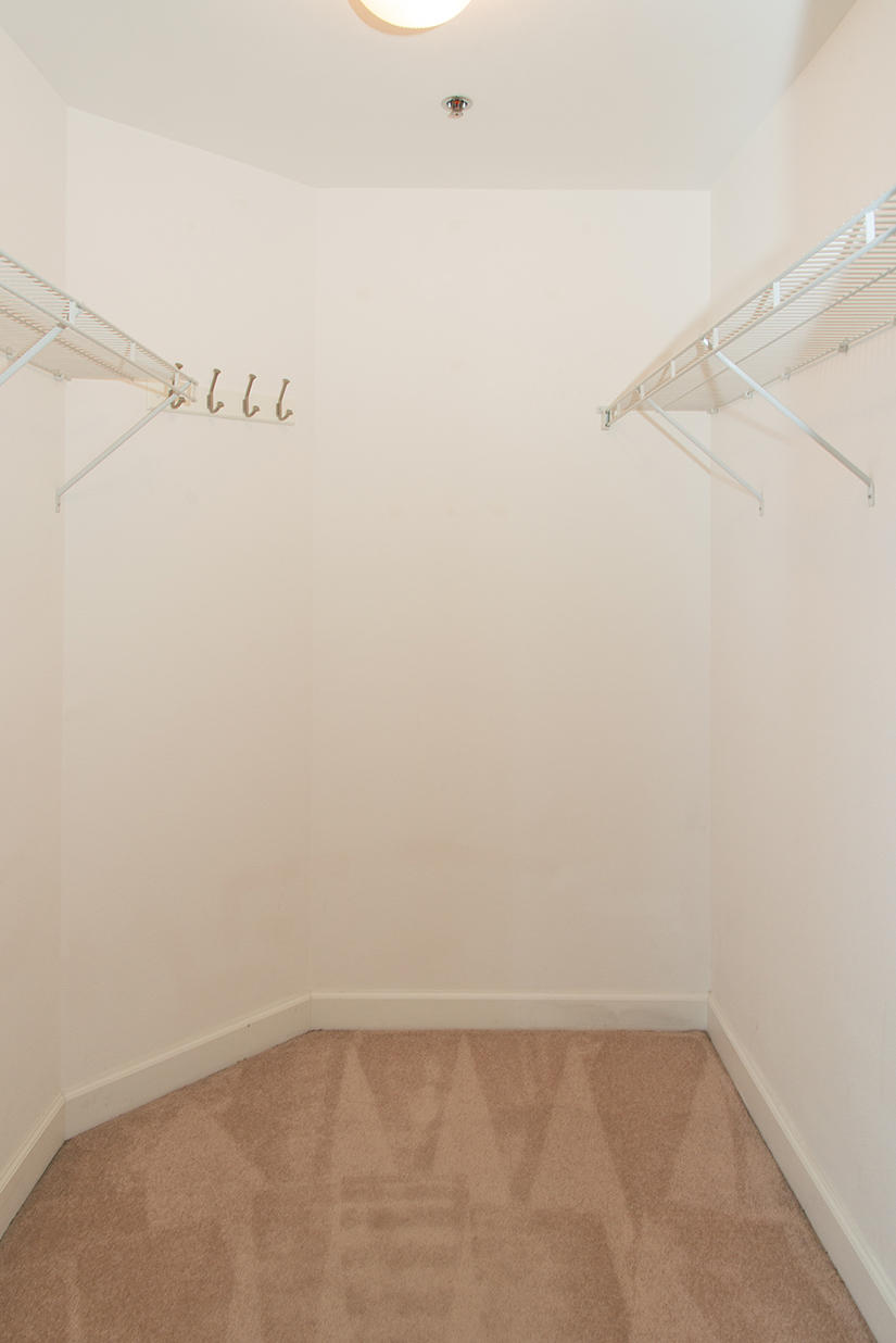 INDIANOLA ON THE WATER - Residential Lease