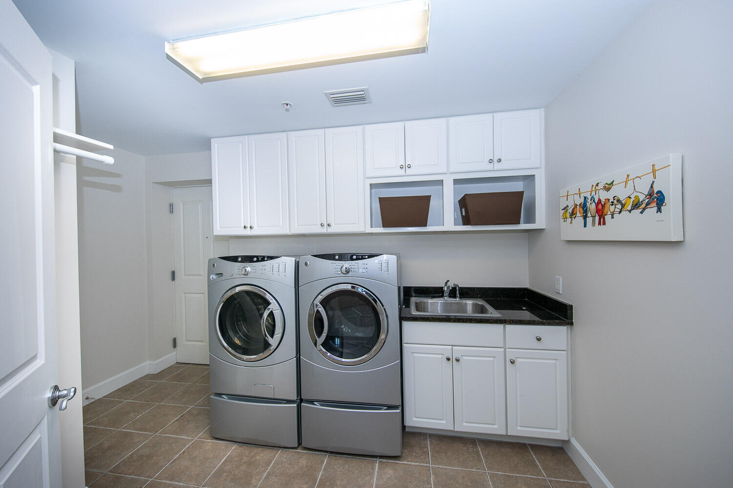 ONE WATER PLACE AT KELLY PLANTATION - Residential