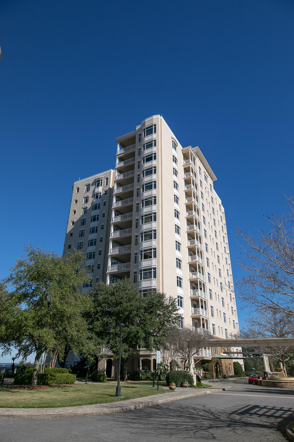 ONE WATER PLACE AT KELLY PLANTATION - Residential