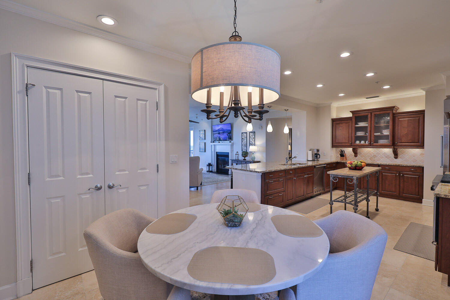 ONE WATER PLACE AT KELLY PLANTATION - Residential