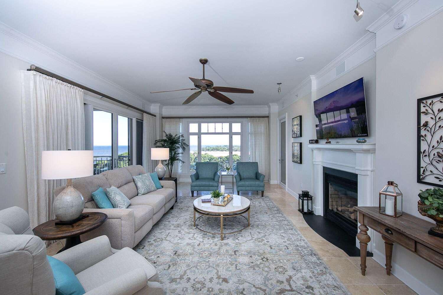 ONE WATER PLACE AT KELLY PLANTATION - Residential