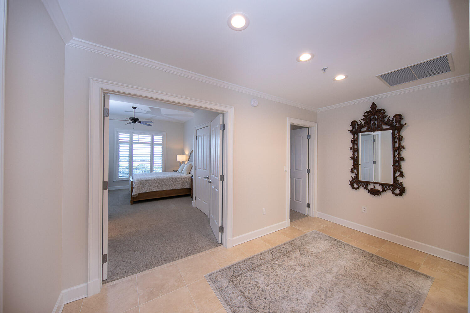 ONE WATER PLACE AT KELLY PLANTATION - Residential