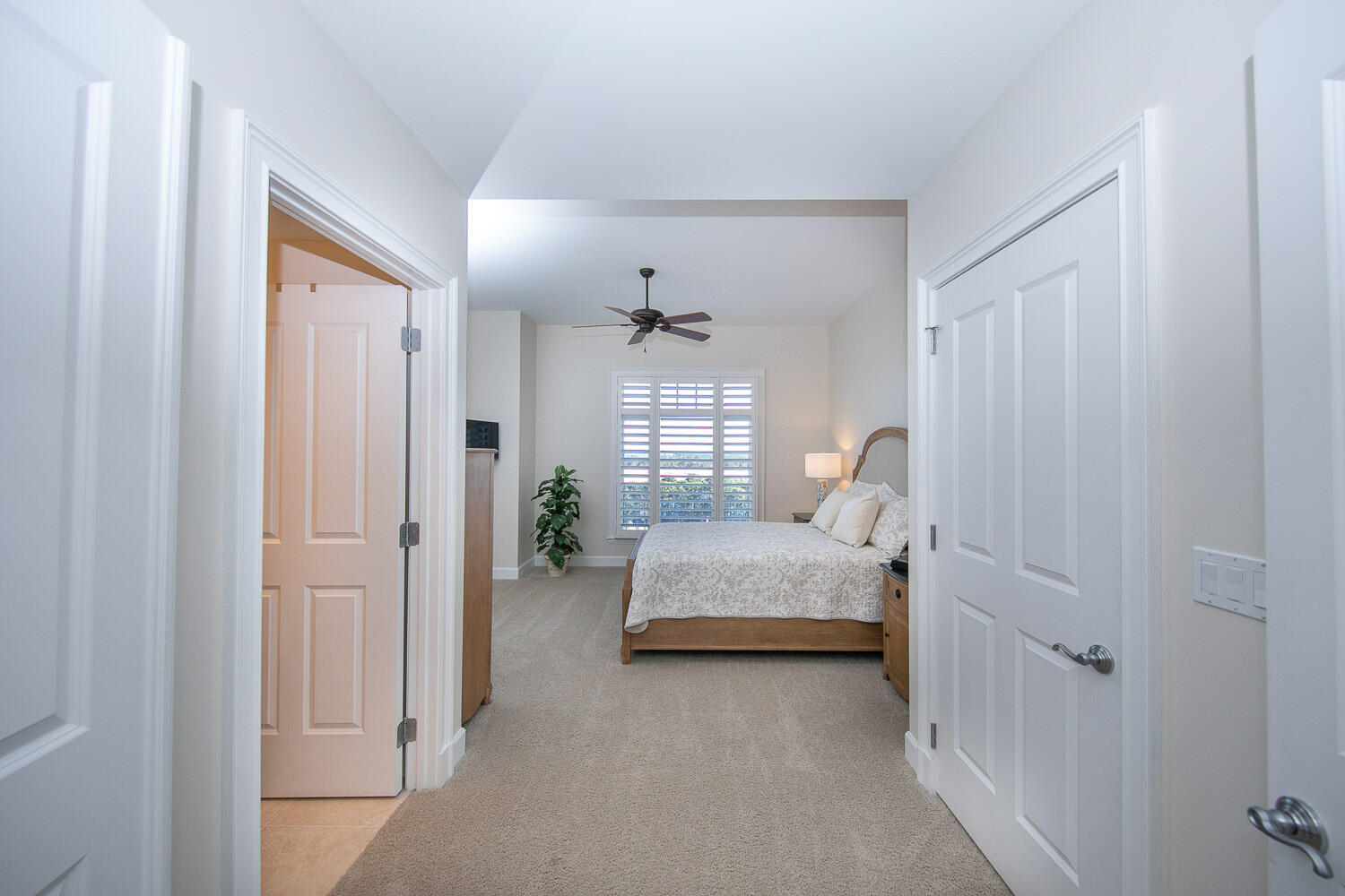 ONE WATER PLACE AT KELLY PLANTATION - Residential