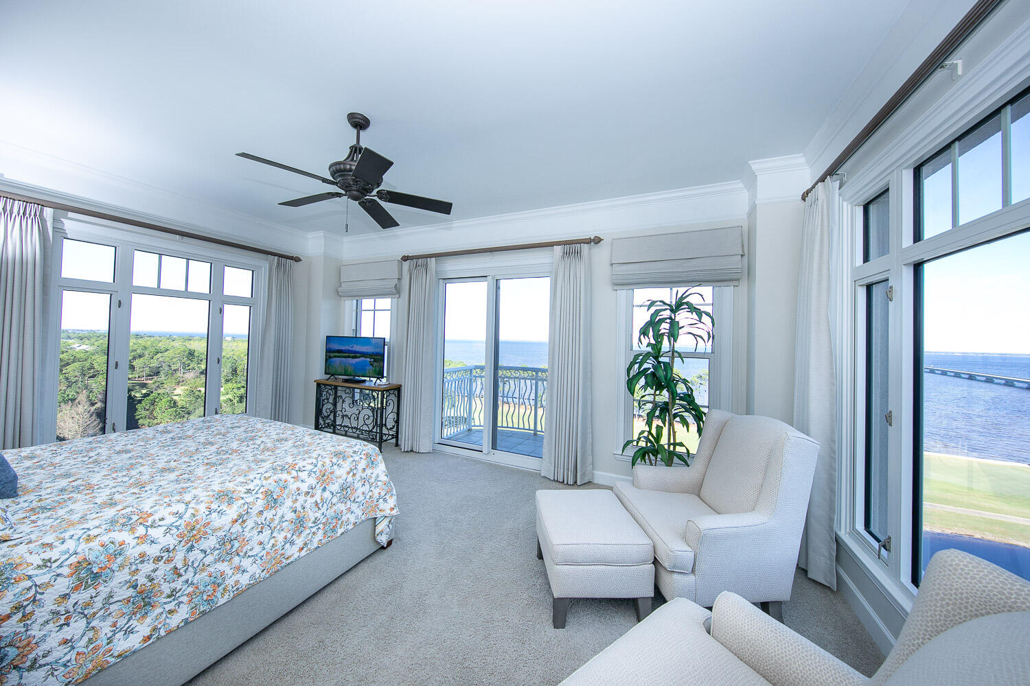 ONE WATER PLACE AT KELLY PLANTATION - Residential