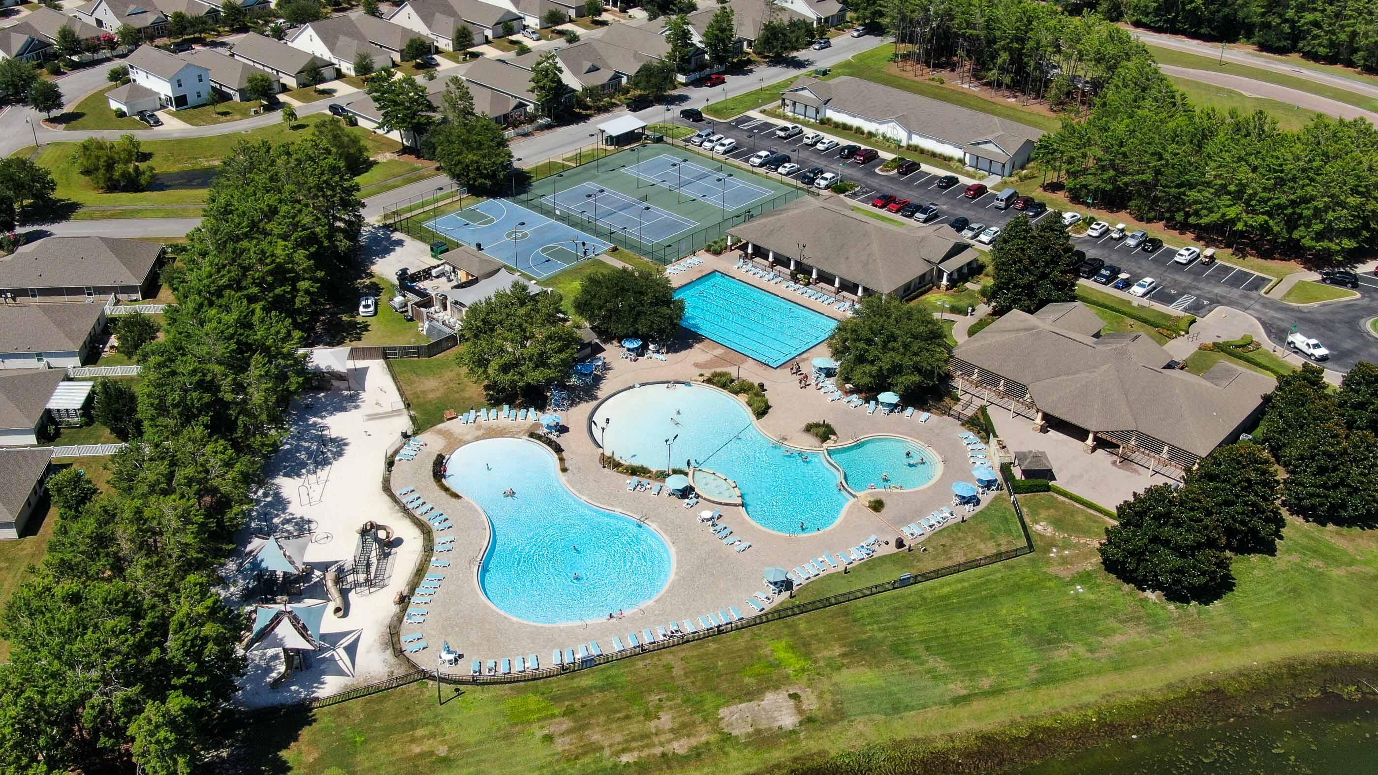 HAMMOCK BAY - Residential Lease