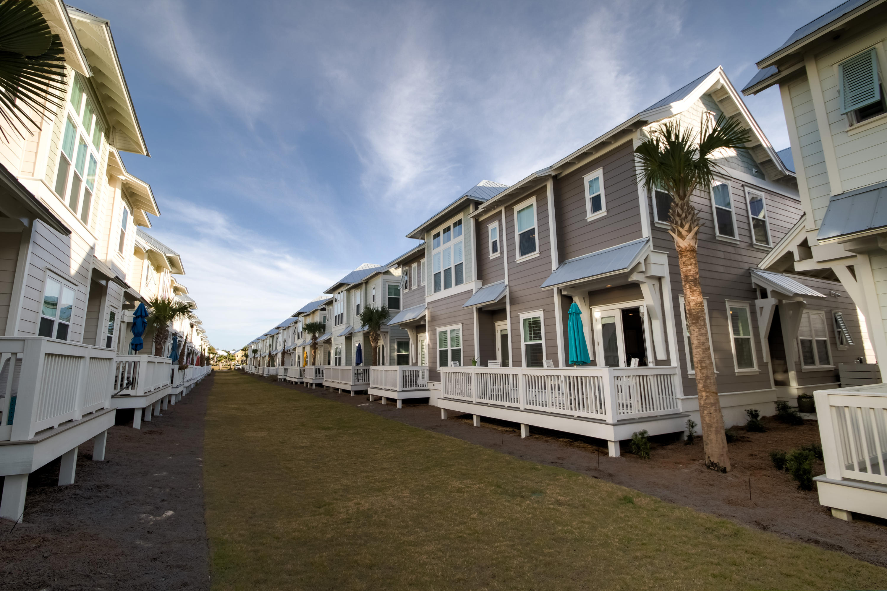 PROMINENCE - Residential