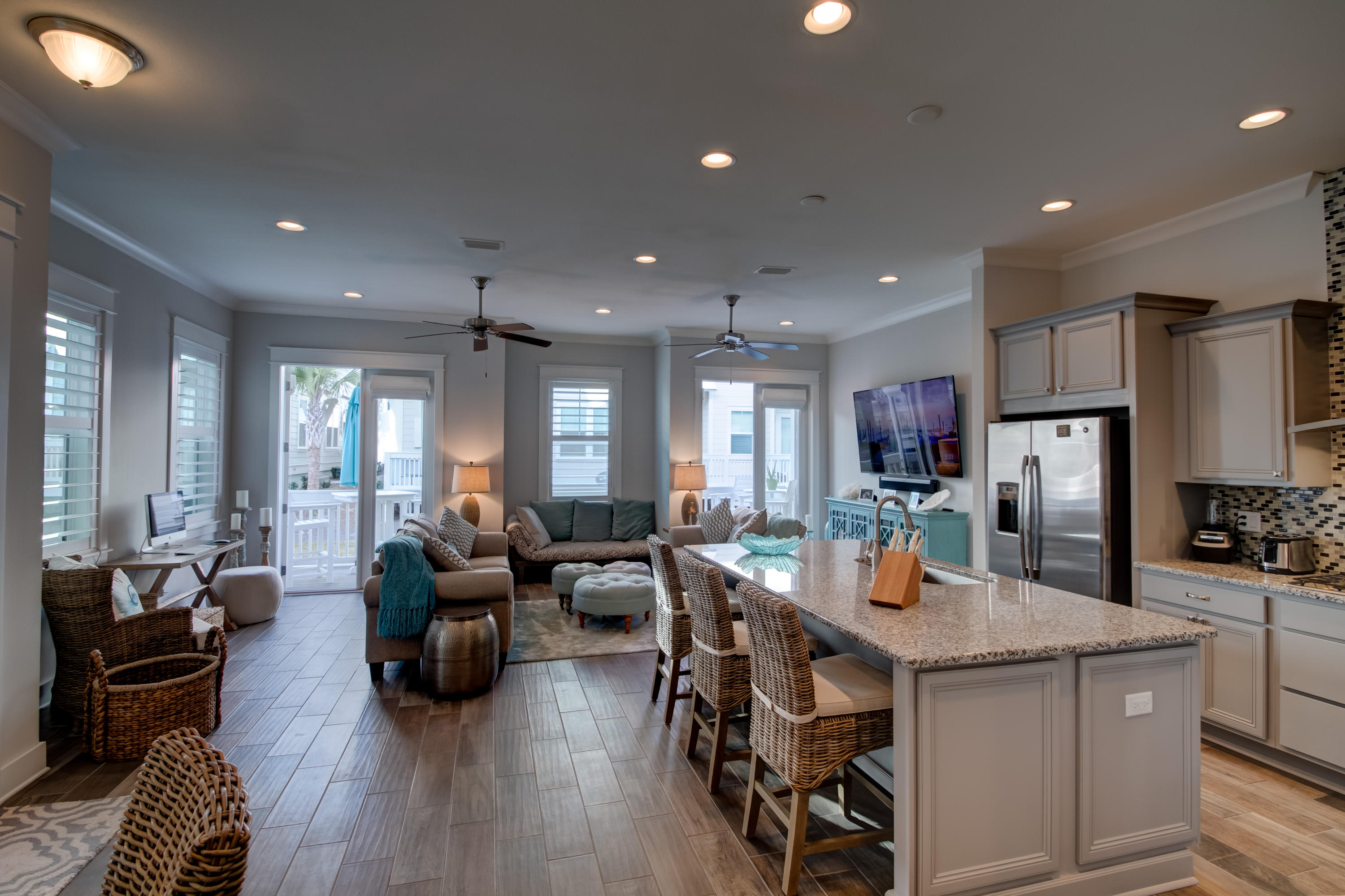 PROMINENCE - Residential