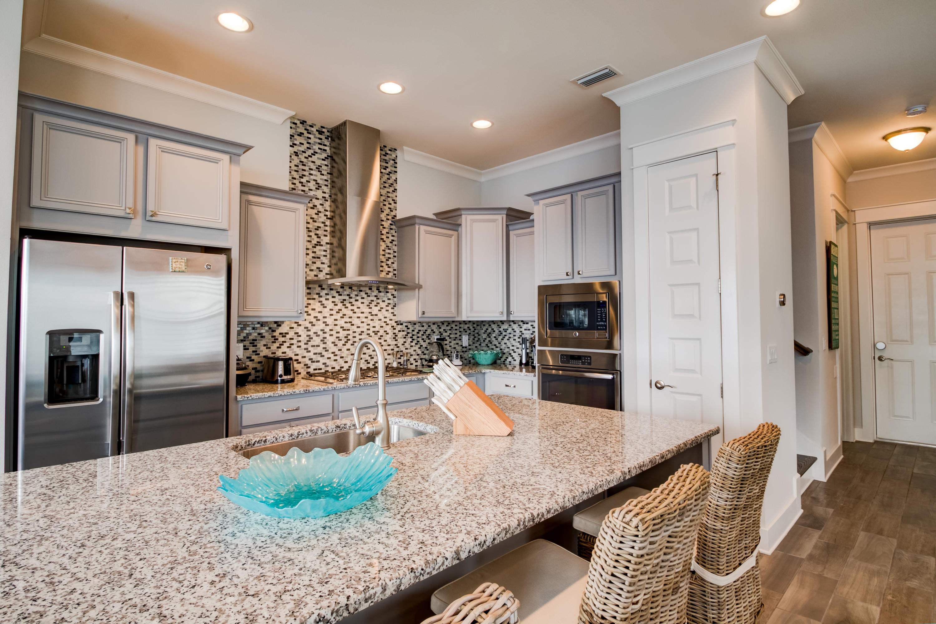 PROMINENCE - Residential