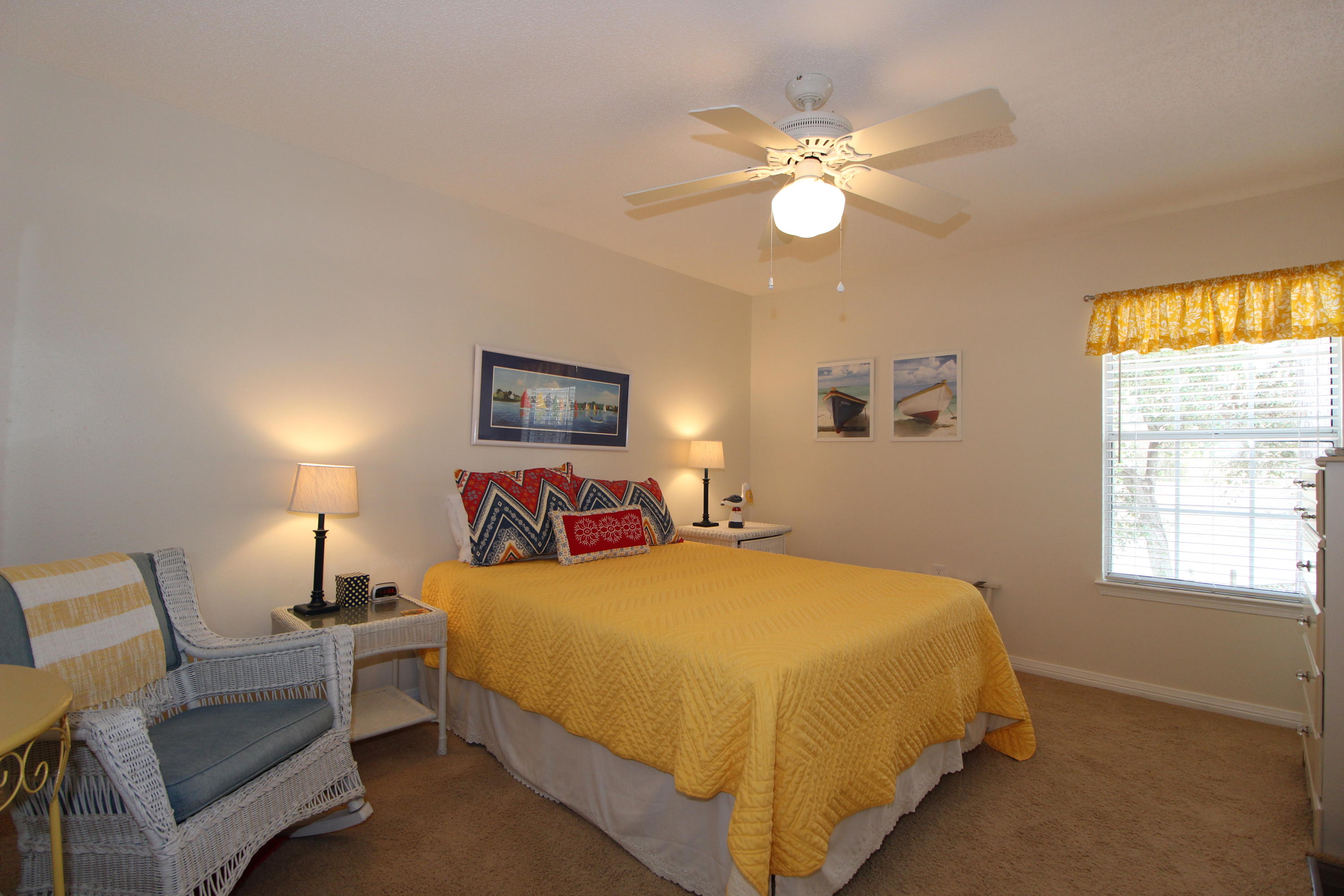 EMERALD GARDENS - Residential