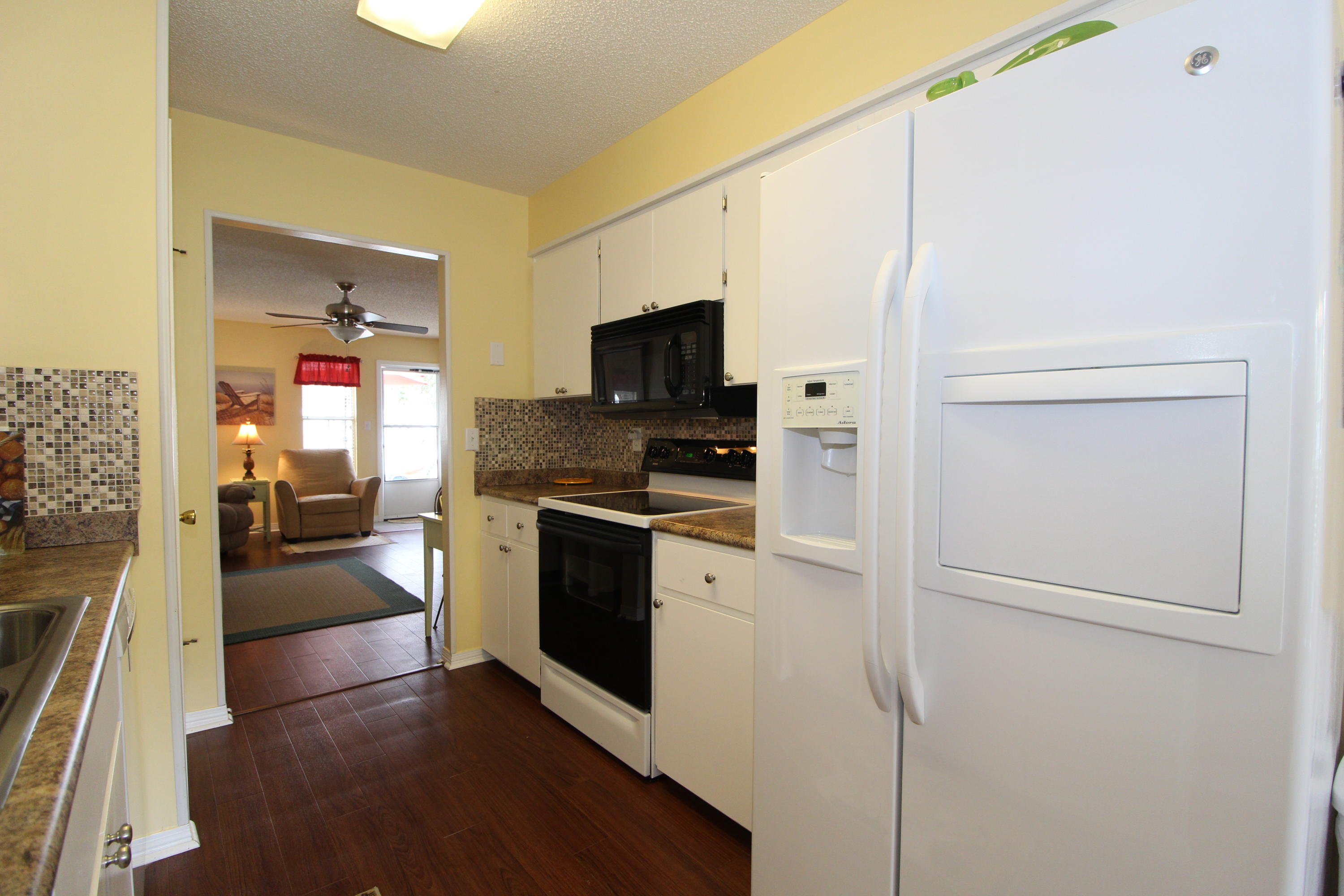 EMERALD GARDENS - Residential