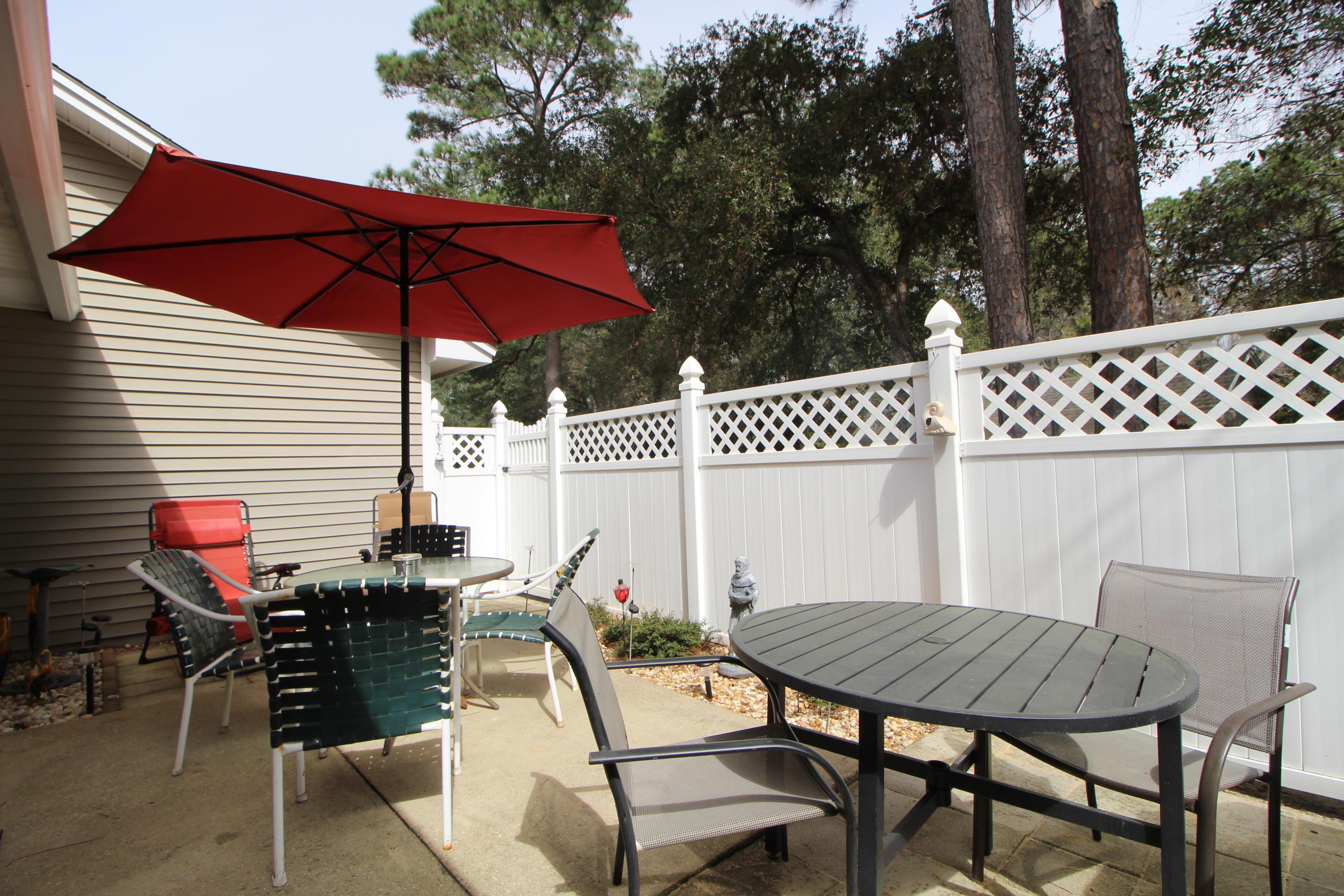 EMERALD GARDENS - Residential