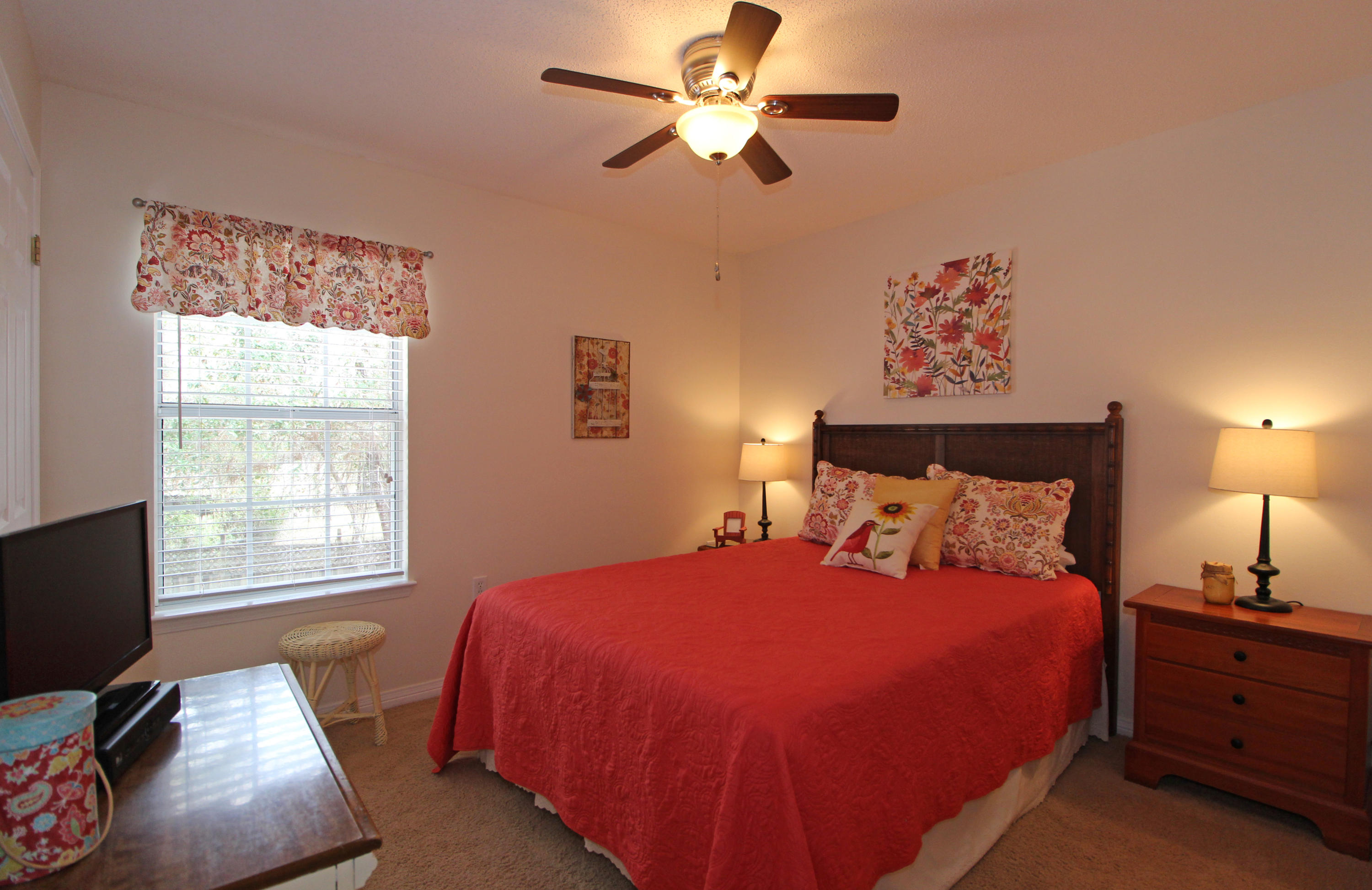 EMERALD GARDENS - Residential