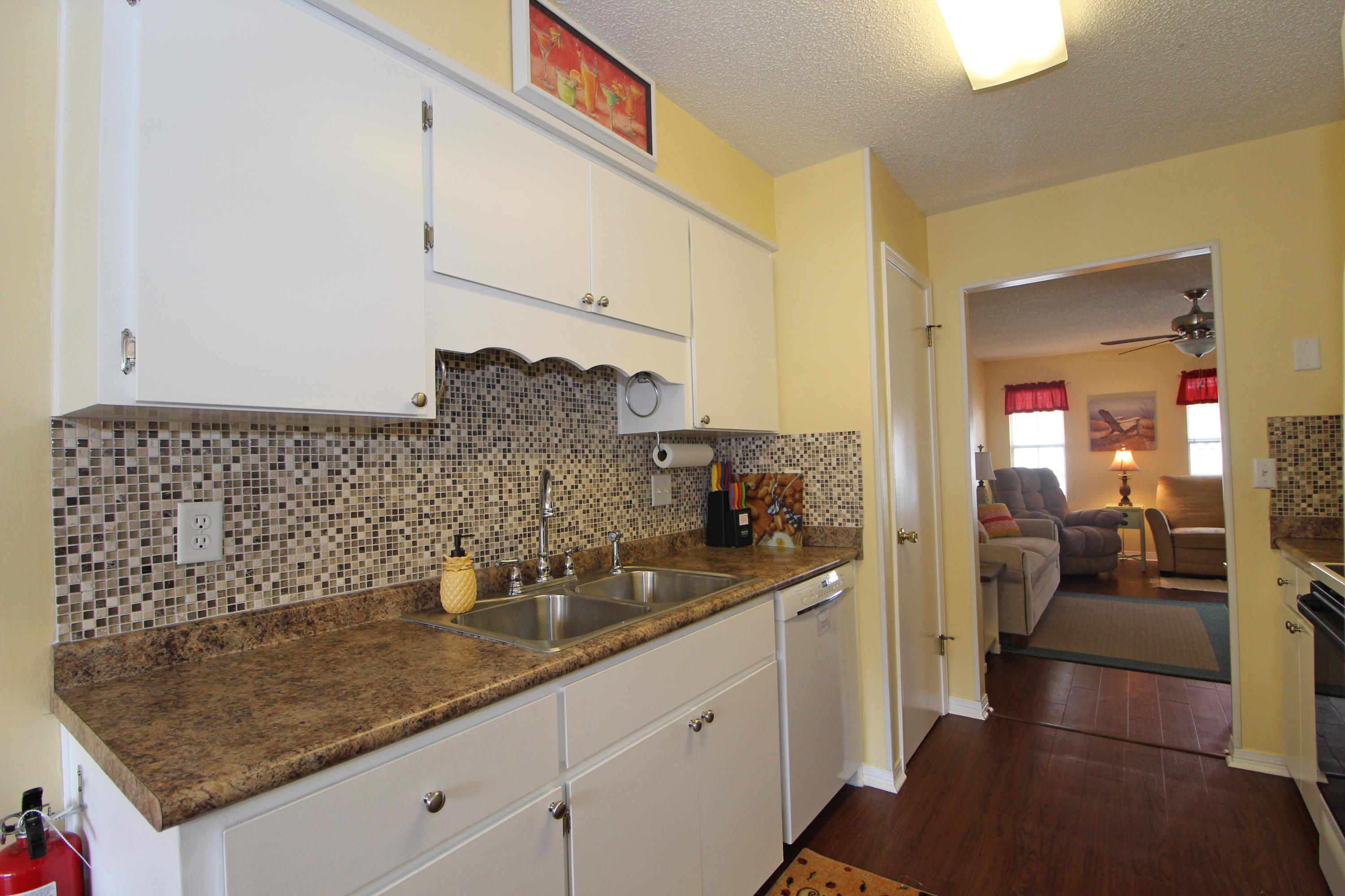 EMERALD GARDENS - Residential