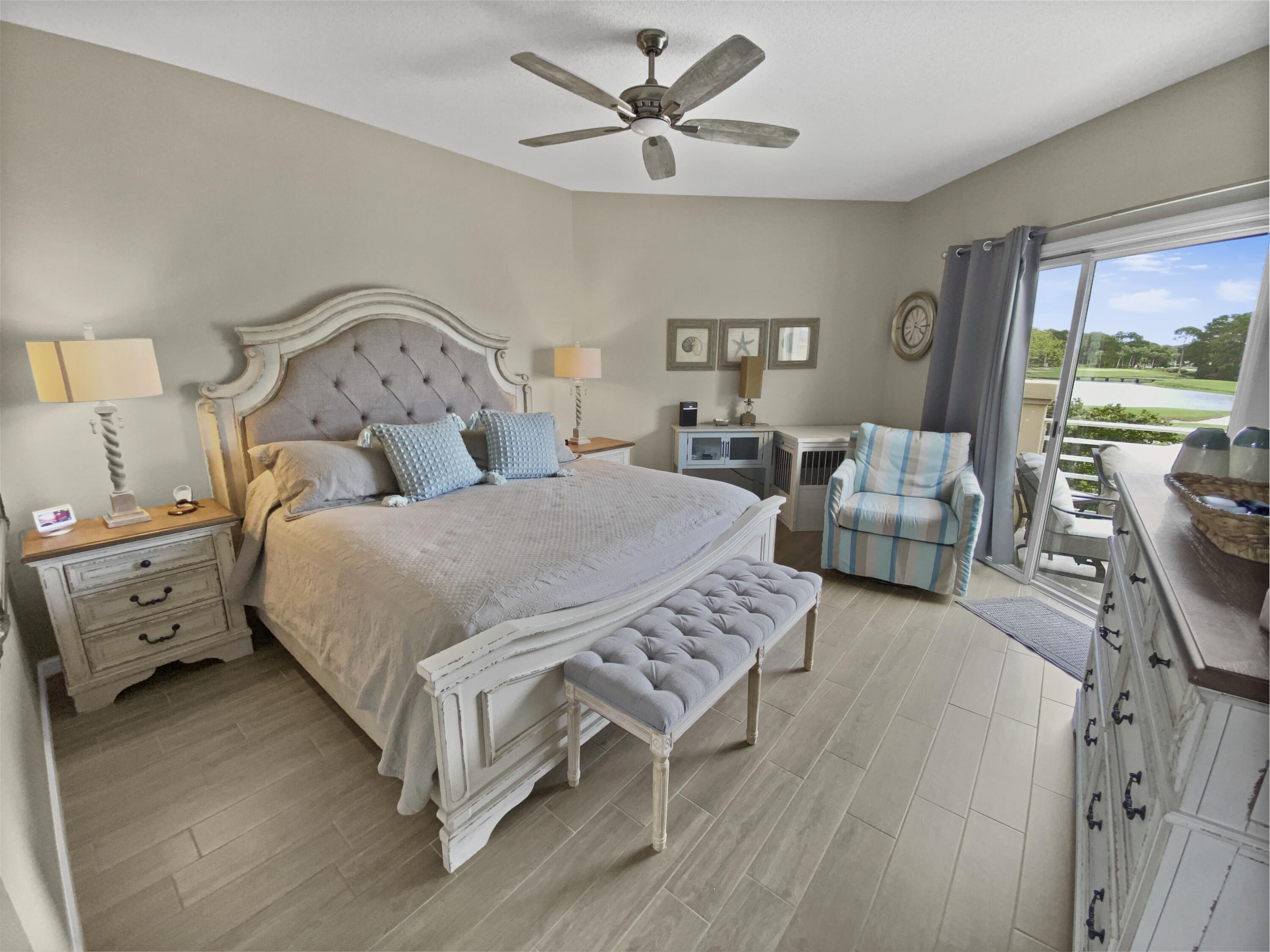 NORTH SHORE T/H - Residential