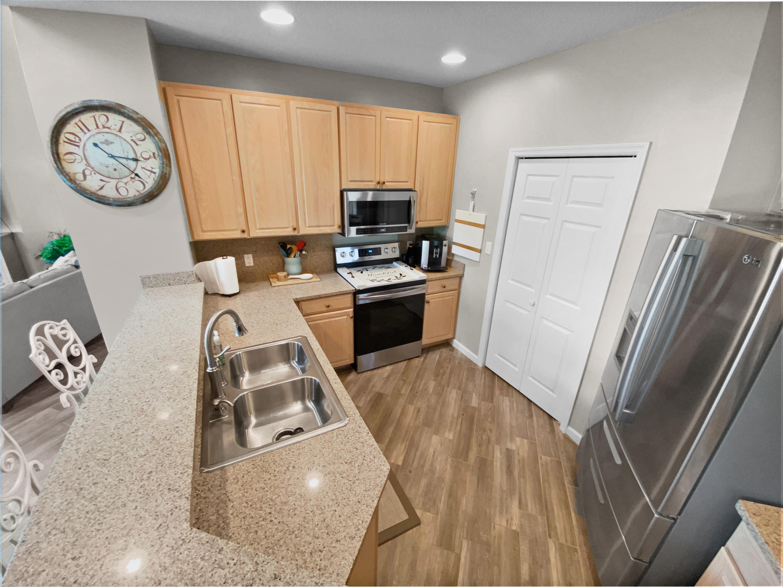 NORTH SHORE T/H - Residential