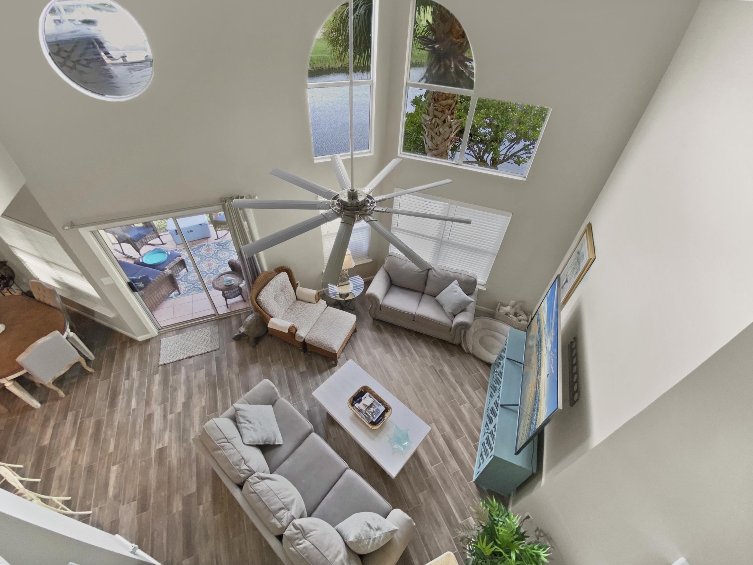 NORTH SHORE T/H - Residential