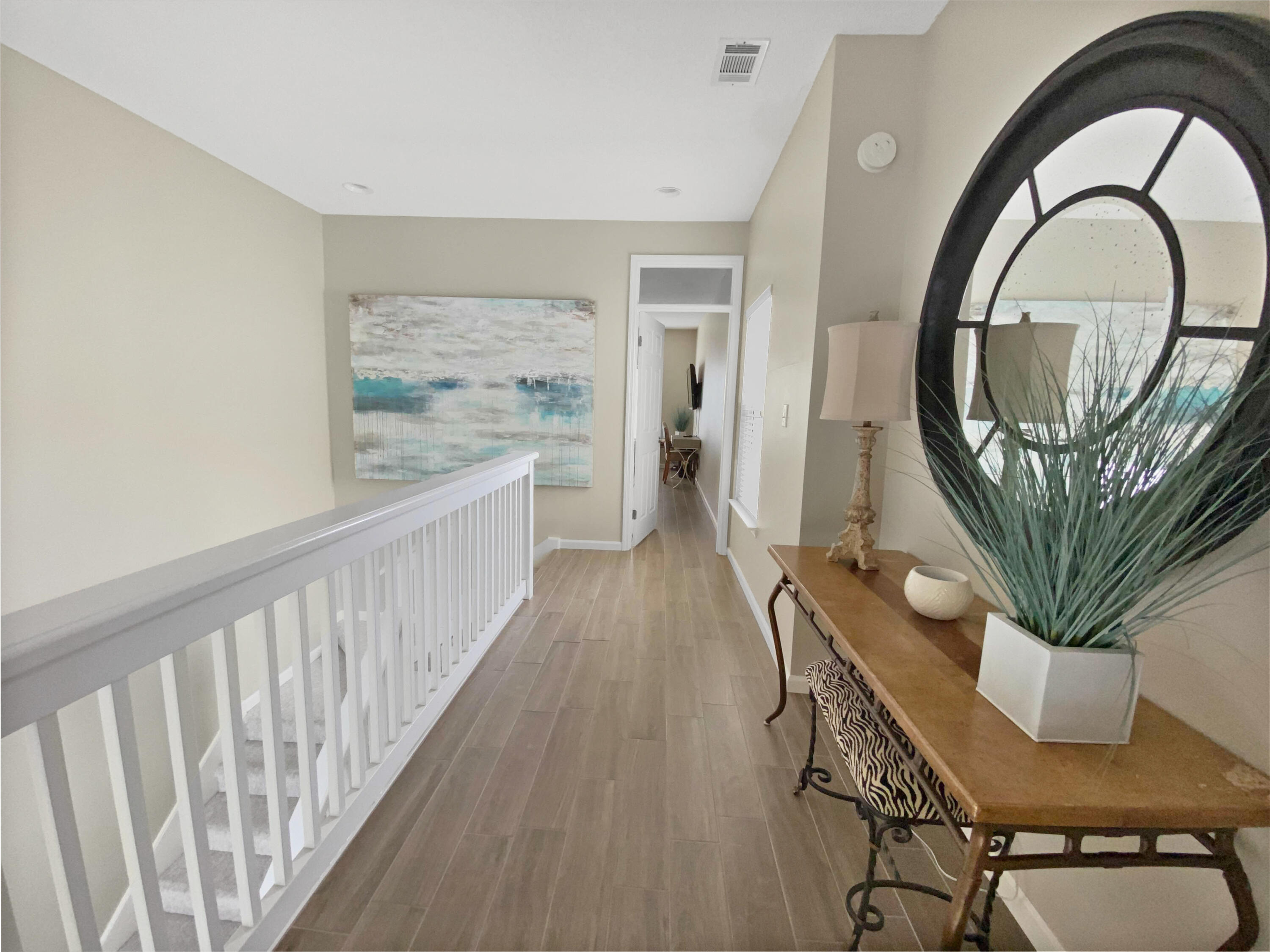 NORTH SHORE T/H - Residential