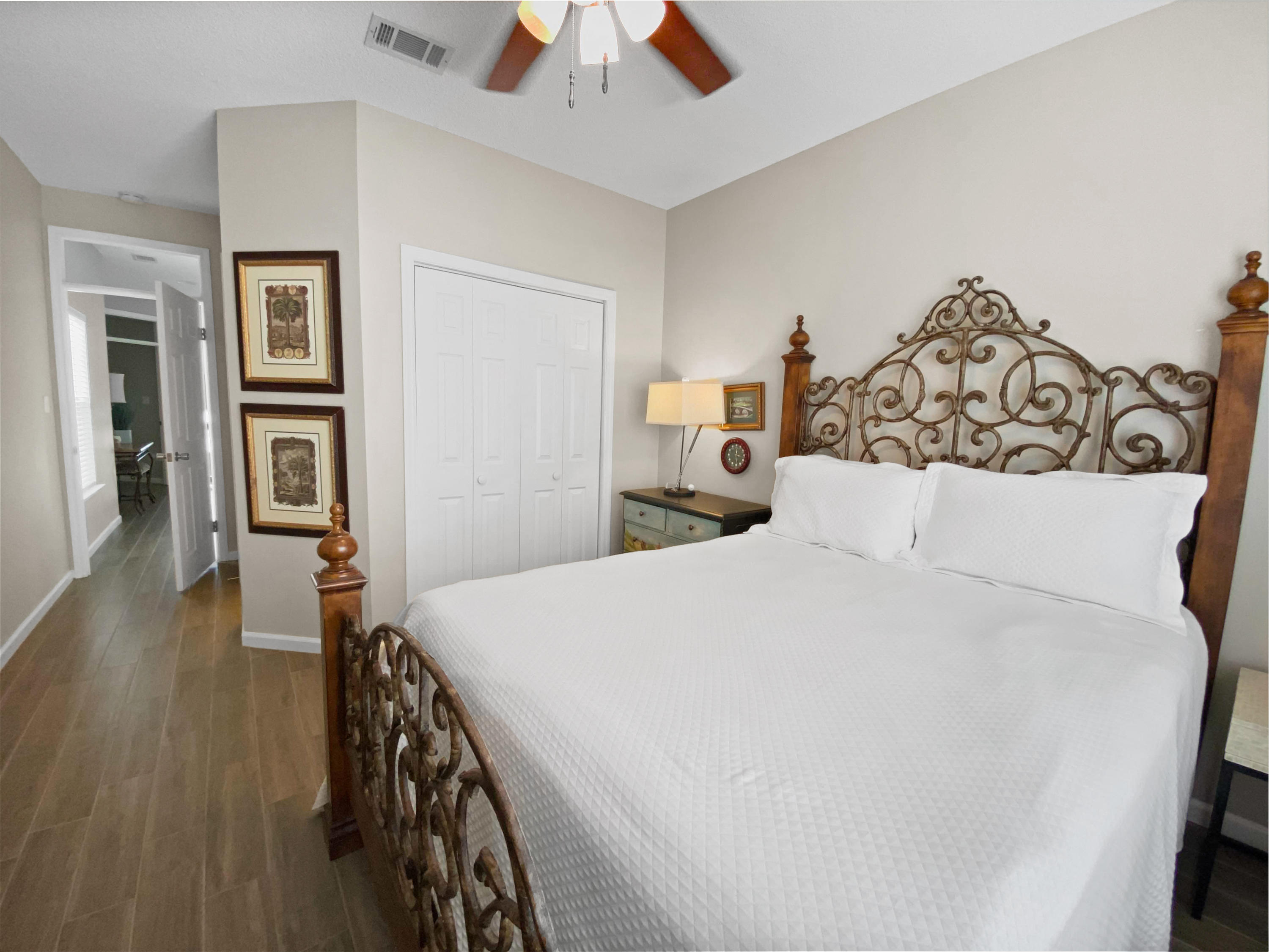 NORTH SHORE T/H - Residential