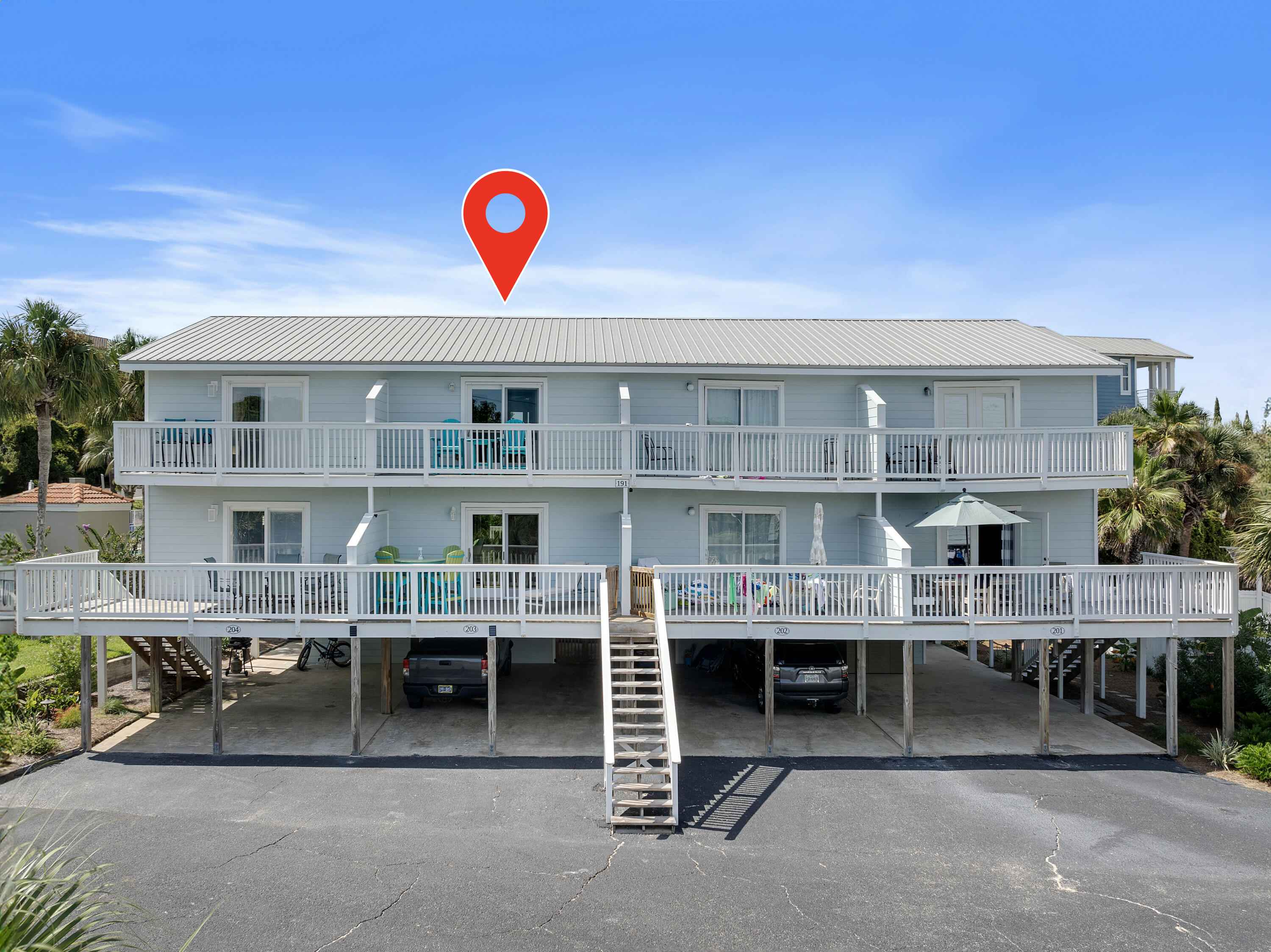 SANDCASTLES BY THE SEA T/H PH 1 - Residential Lease