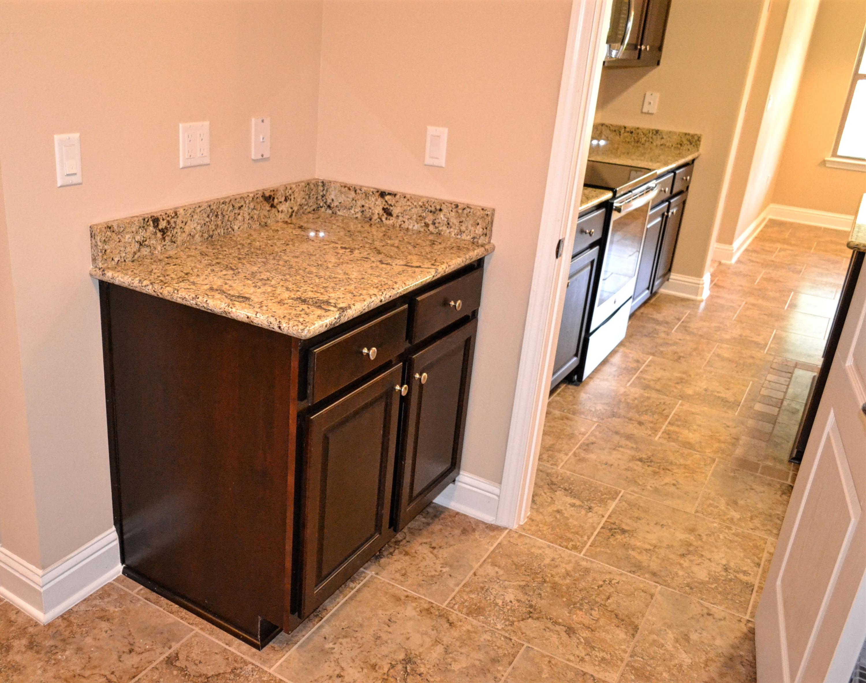 BROOKE ESTATES PH III - Residential