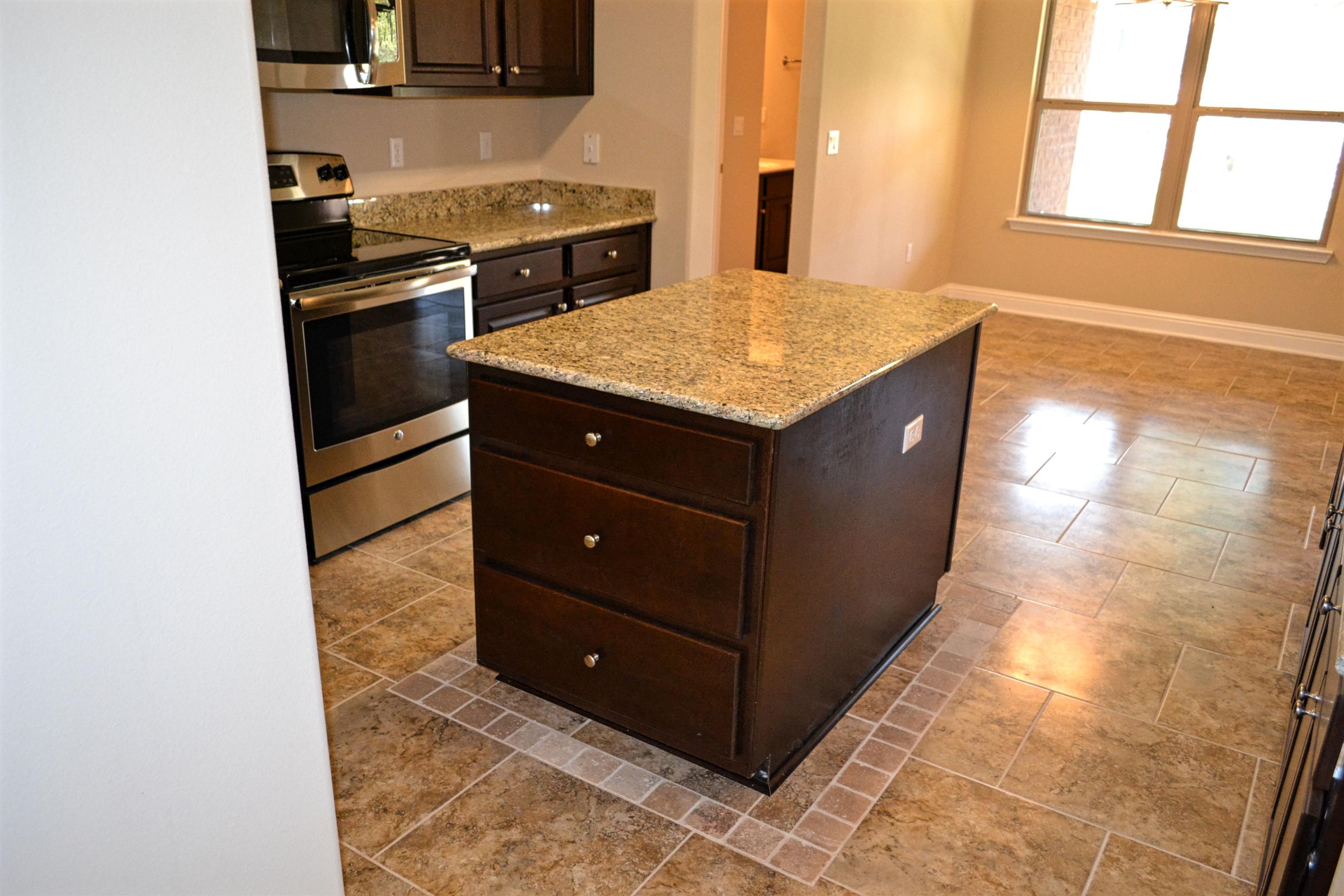 BROOKE ESTATES PH III - Residential