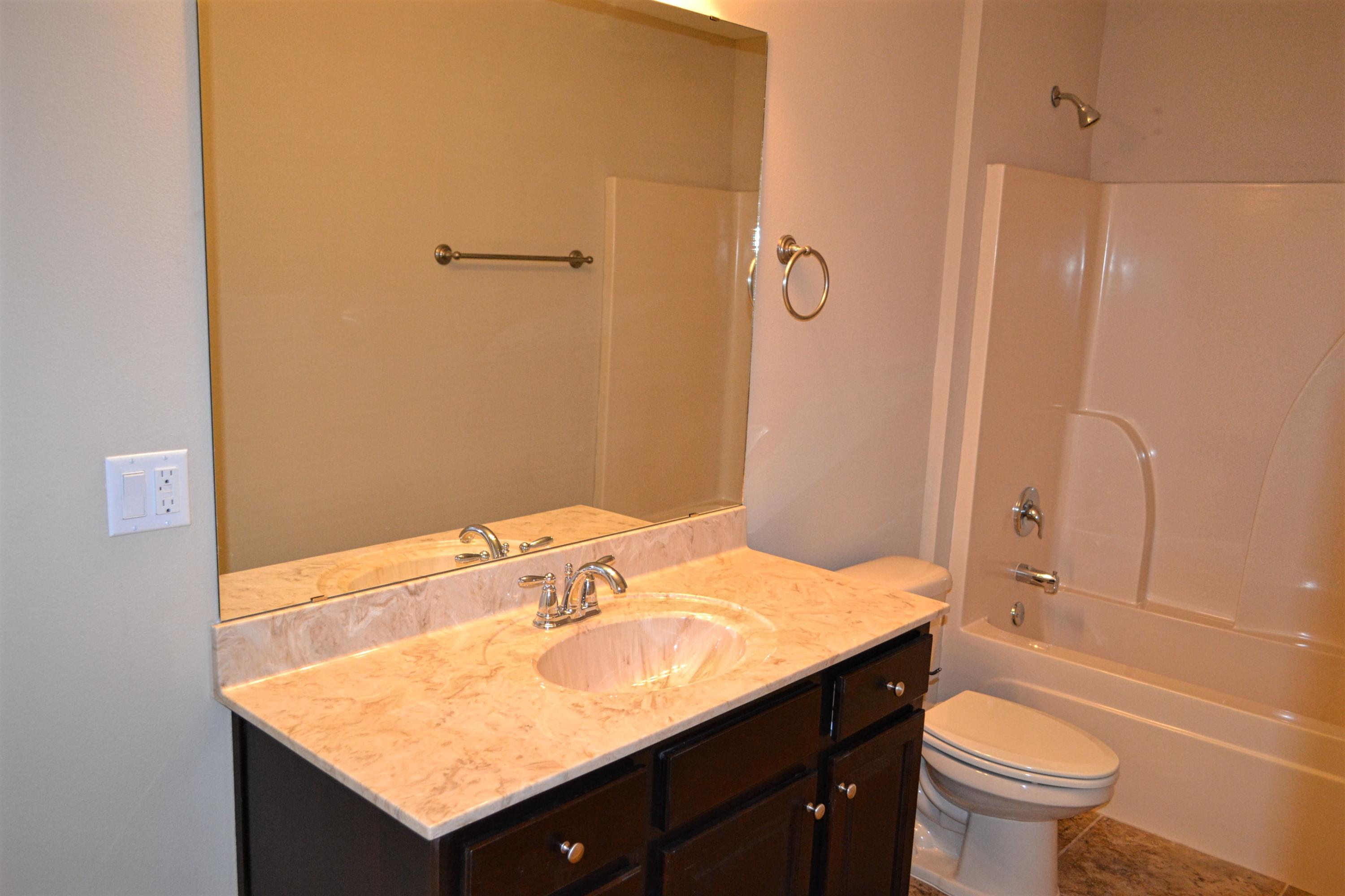 BROOKE ESTATES PH III - Residential