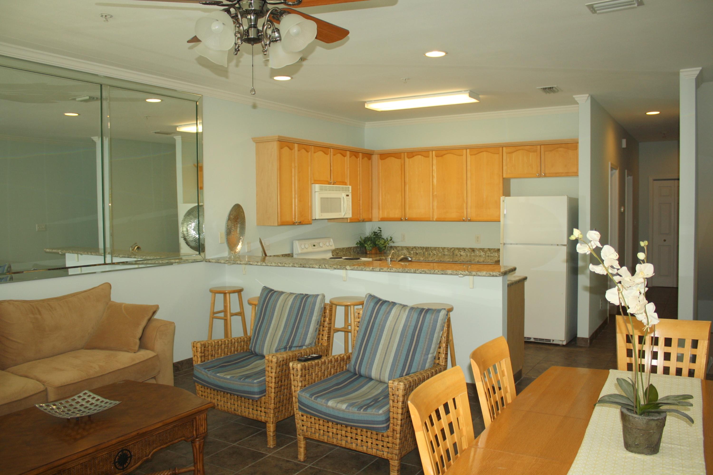 Royal Seaesta - Residential
