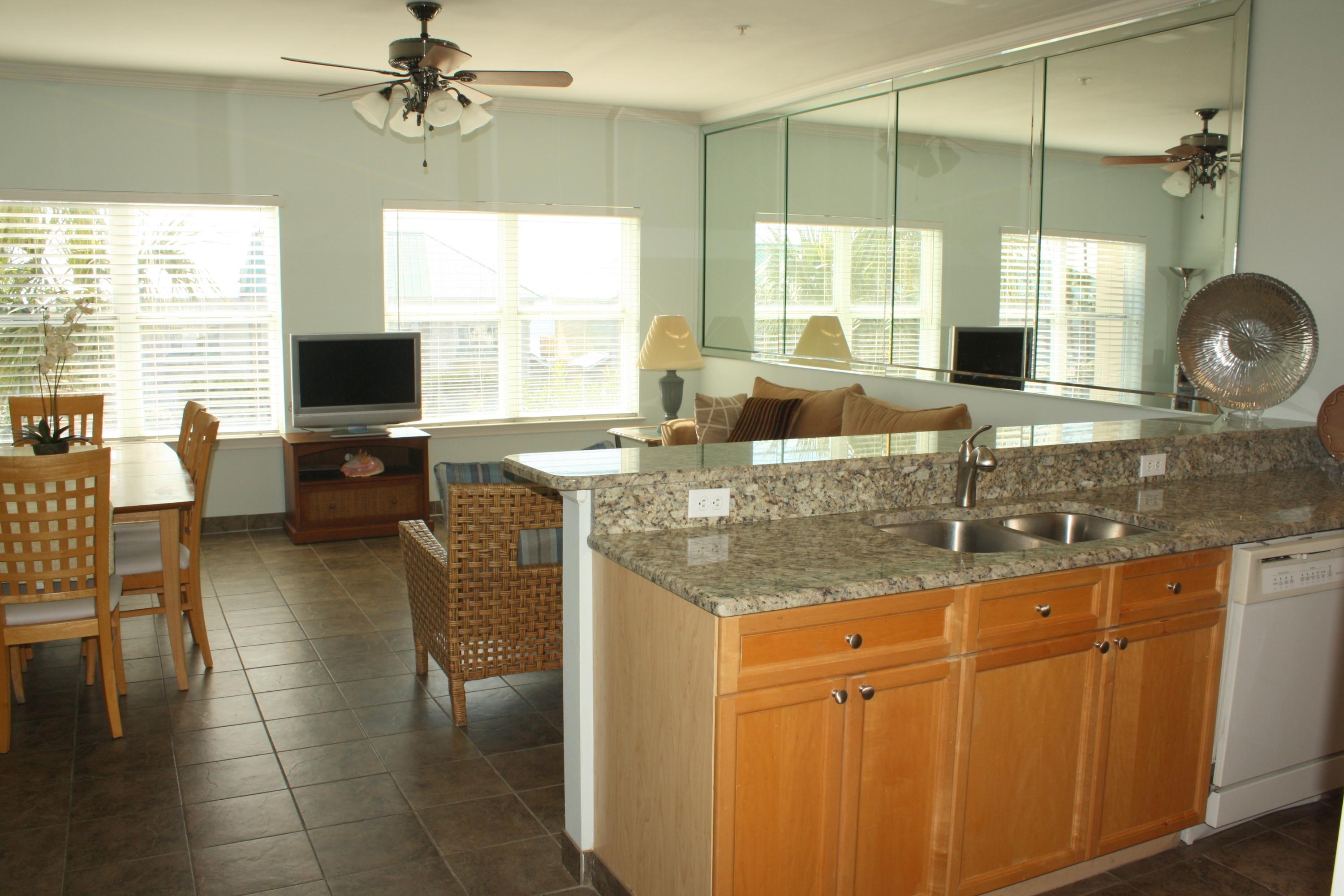 Royal Seaesta - Residential