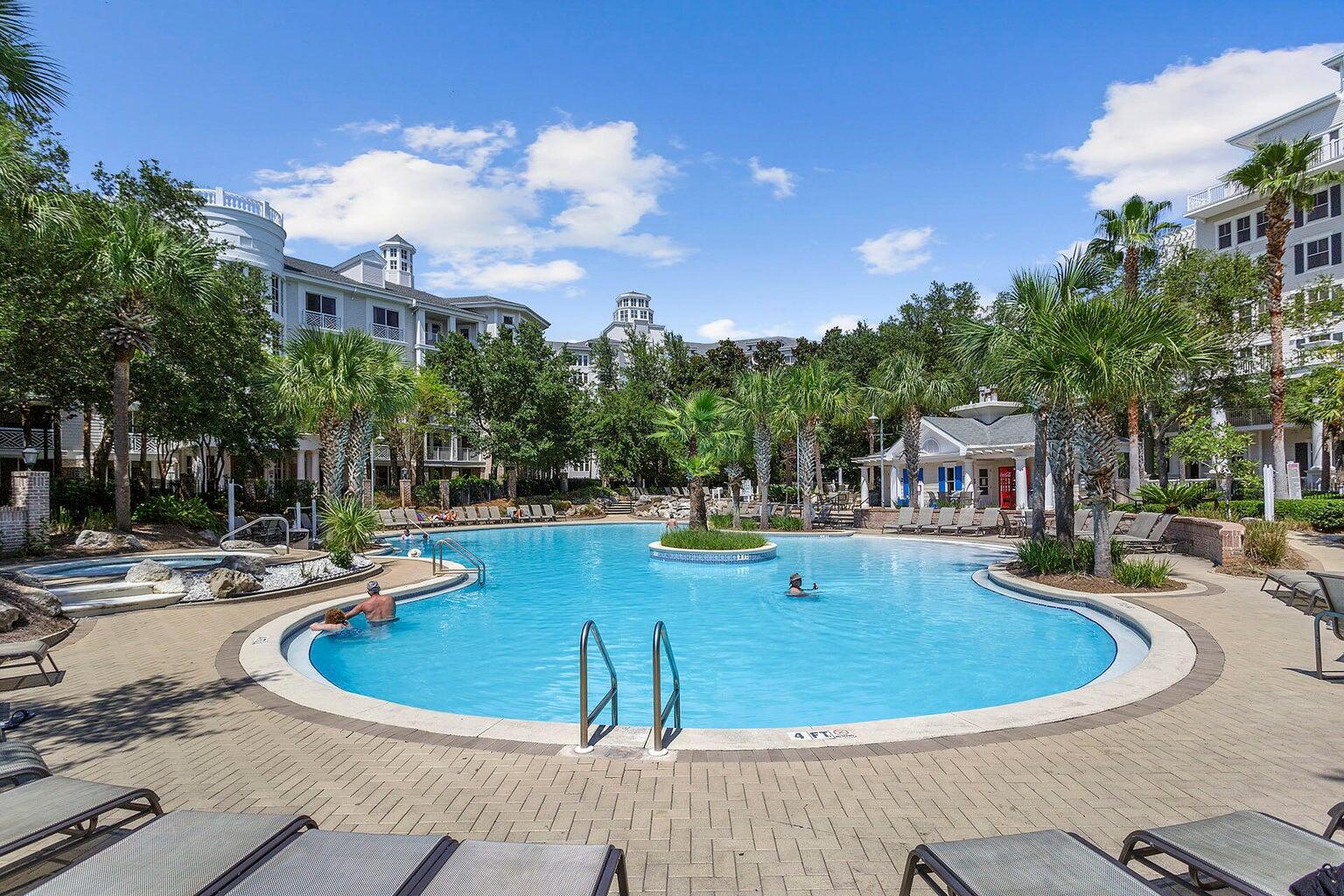 BAHIA CONDO - Residential