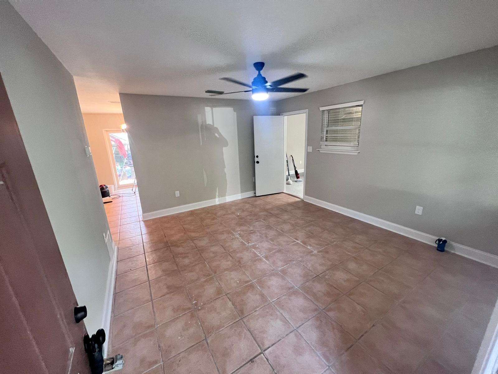 CRESTVIEW - Residential