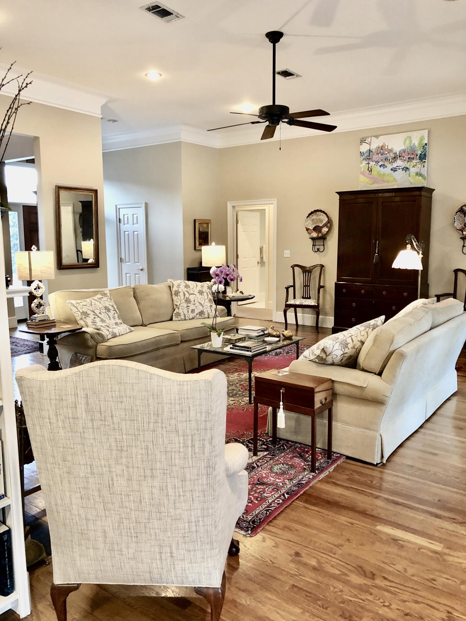 WINDSOR FOREST - Residential