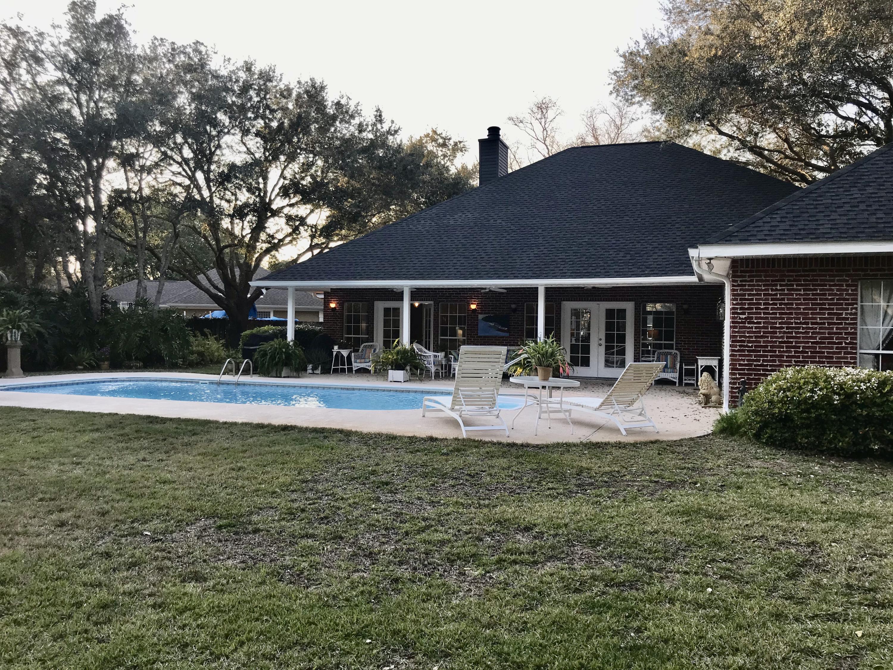 WINDSOR FOREST - Residential