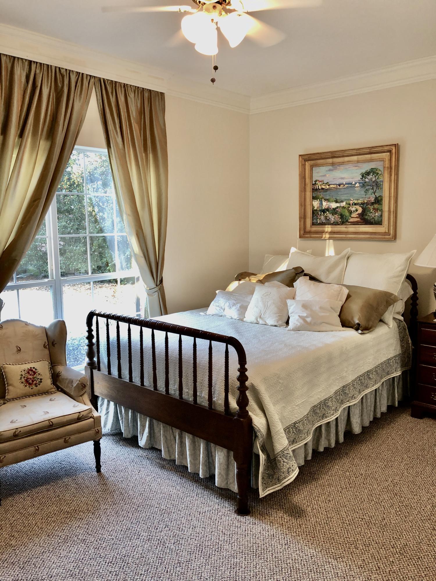 WINDSOR FOREST - Residential