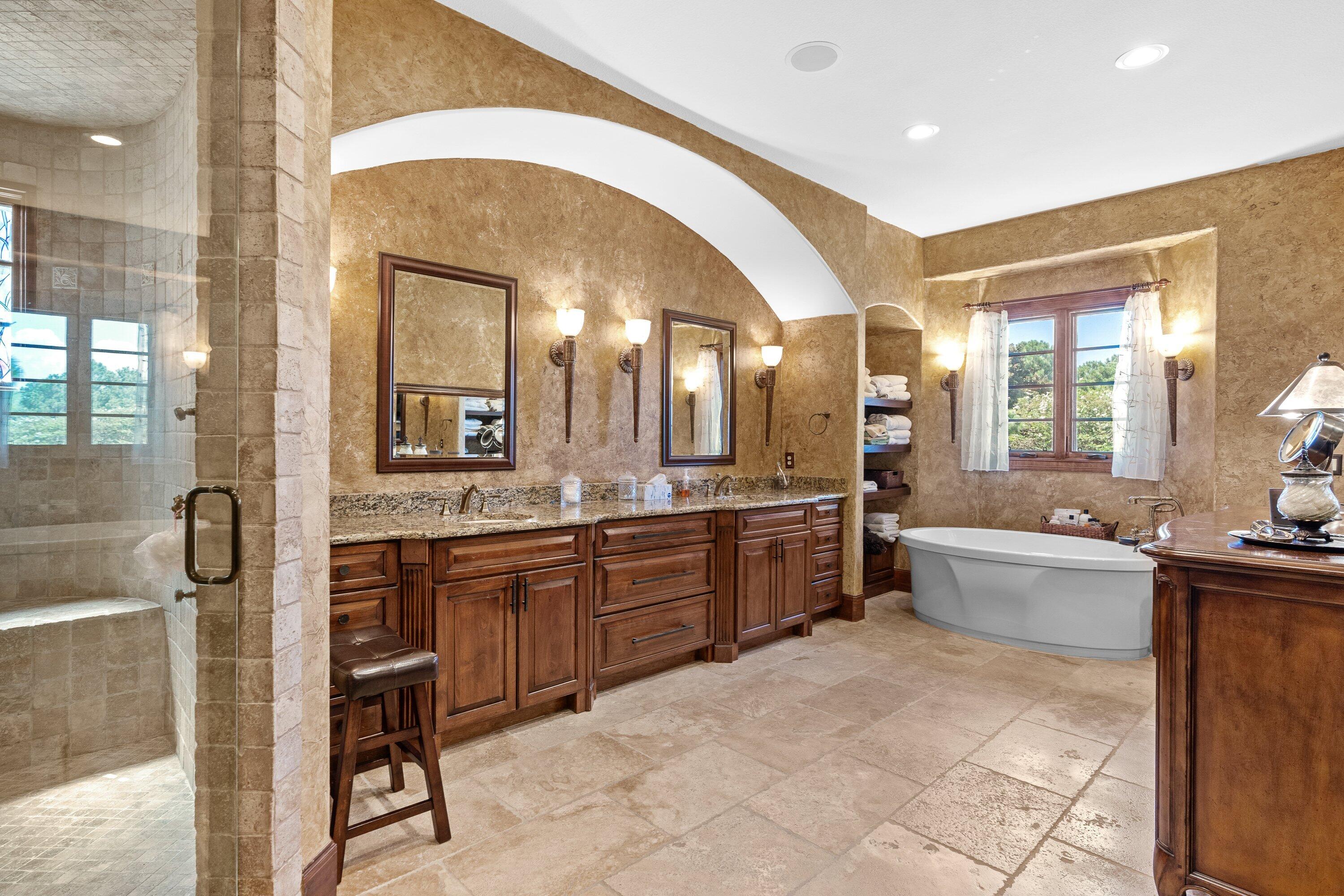 TUSCANA - Residential