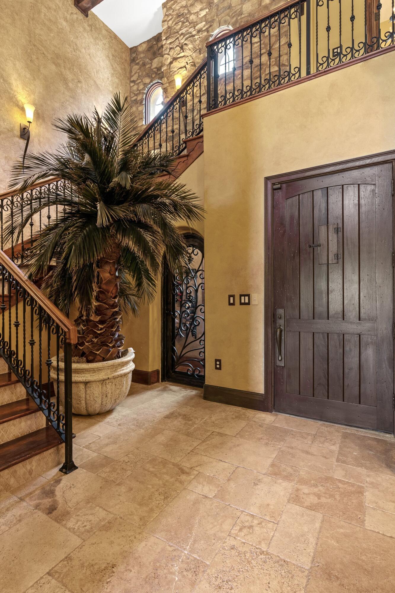 TUSCANA - Residential