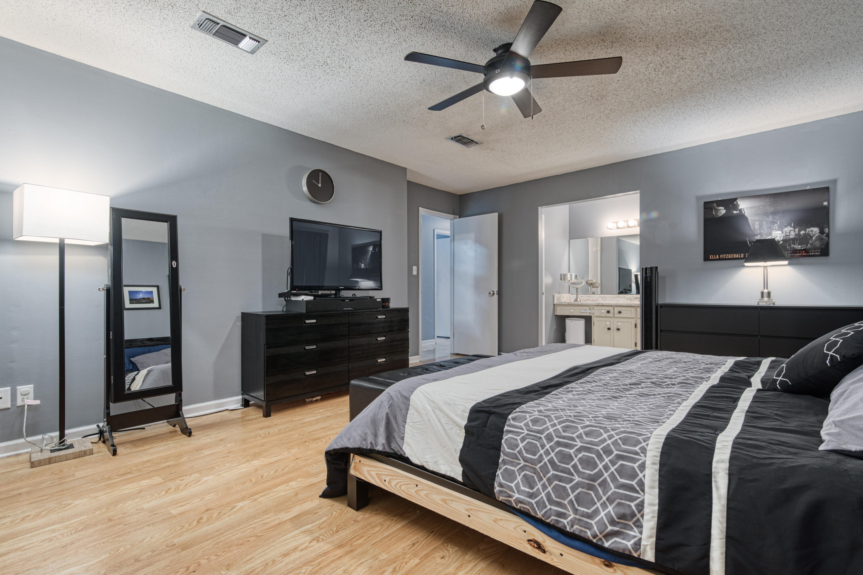 BLUEWATER BAY VILLAGE 1B - Residential