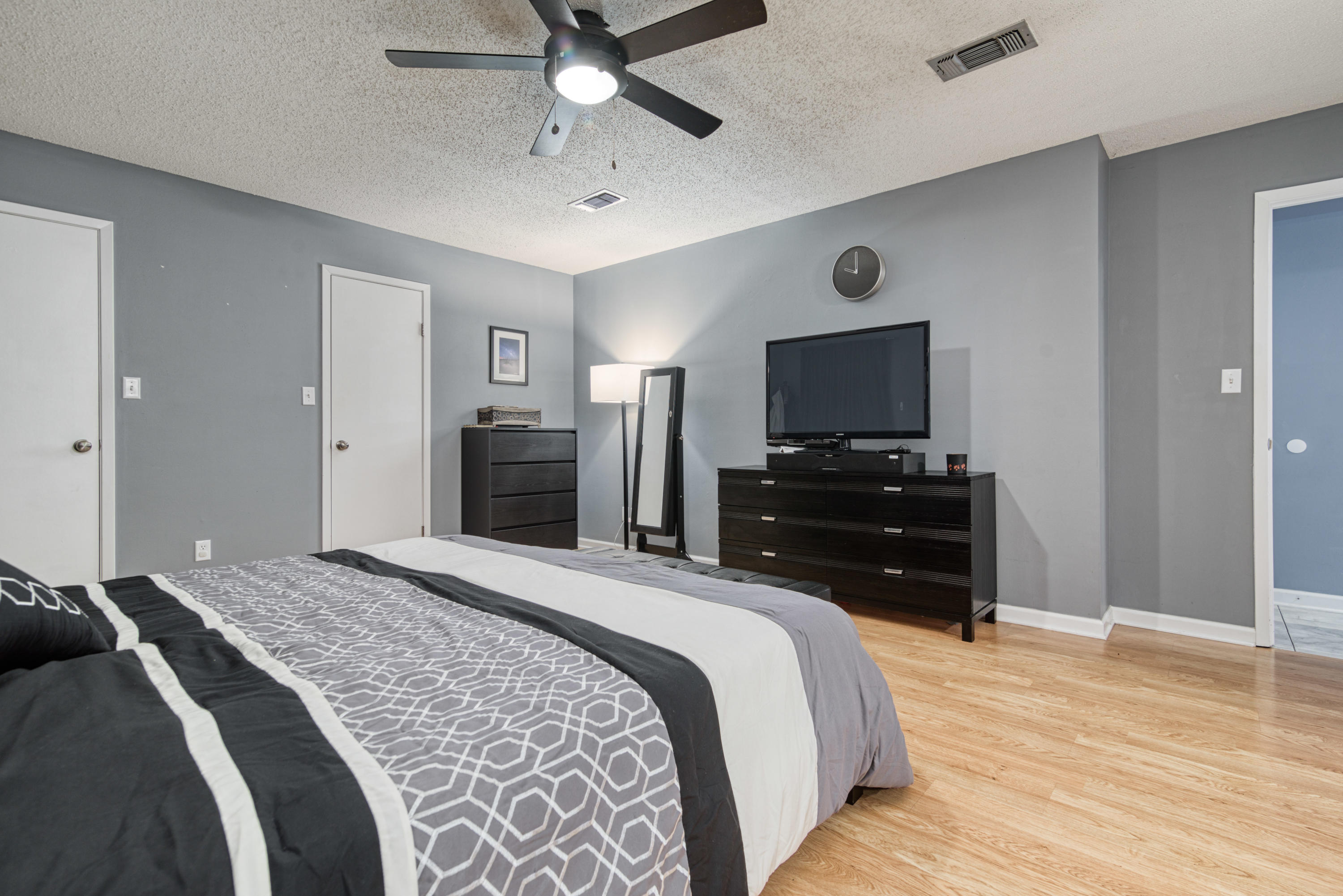 BLUEWATER BAY VILLAGE 1B - Residential