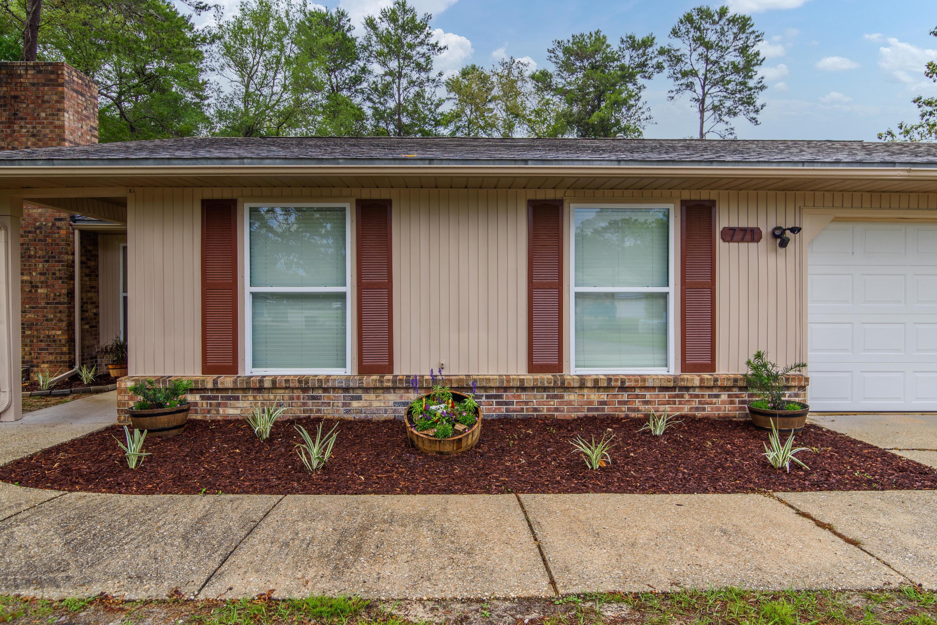 BLUEWATER BAY VILLAGE 1B - Residential