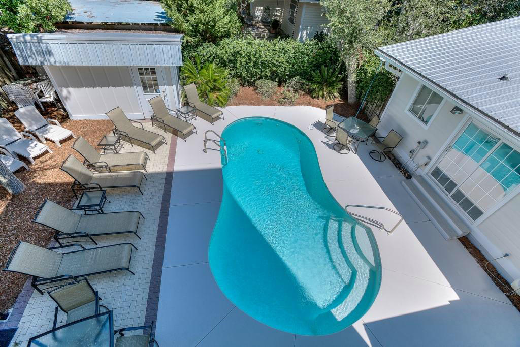 SEAGROVE 3RD ADDN - Residential