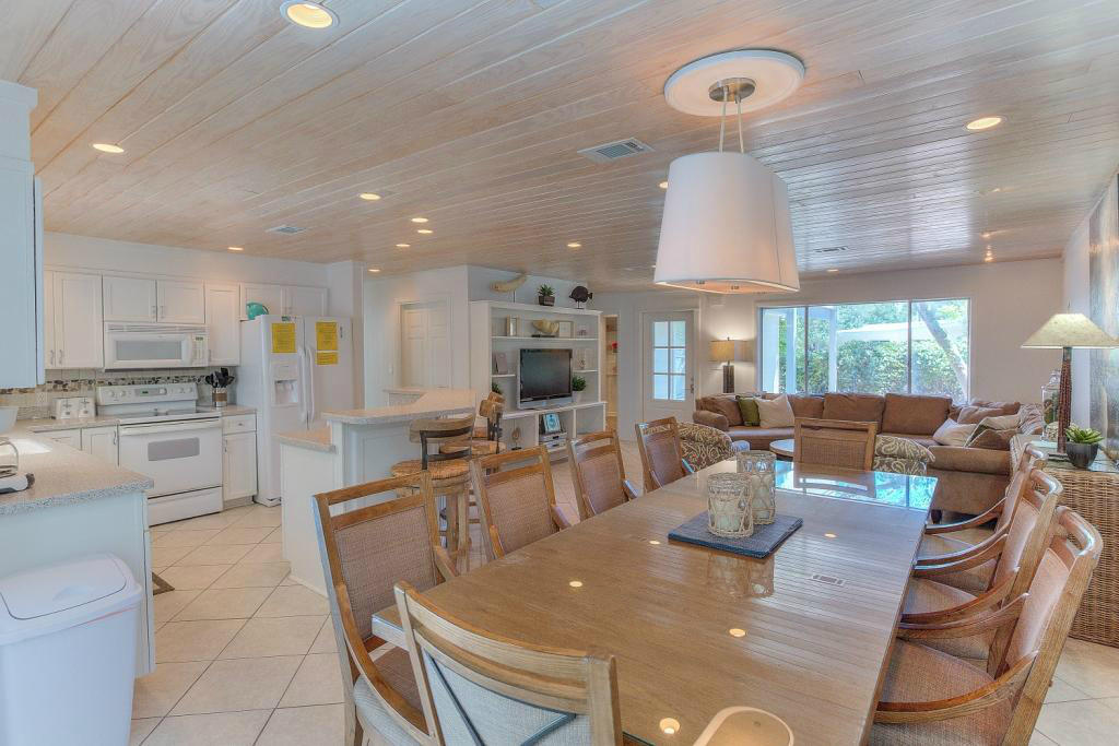 SEAGROVE 3RD ADDN - Residential