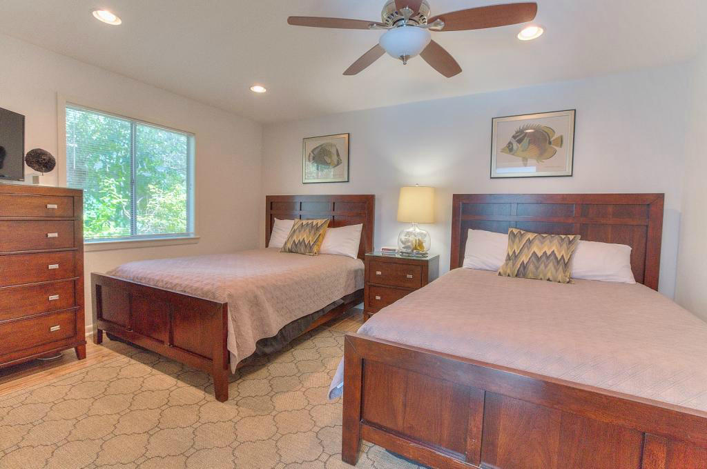 SEAGROVE 3RD ADDN - Residential