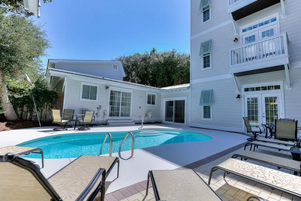 SEAGROVE 3RD ADDN - Residential